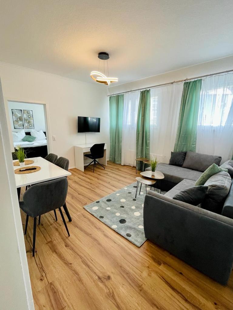 4Room-Central, Modern near MTU-The Catamaran by Lakescape FeWos