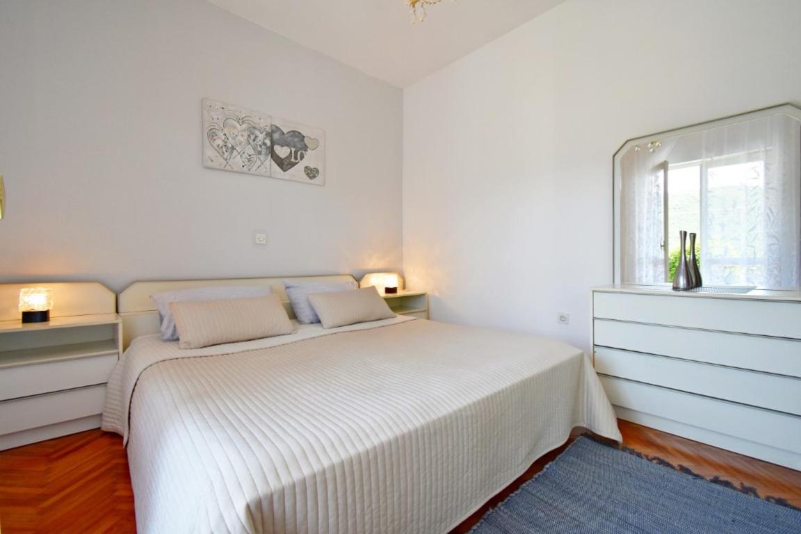 Apartment Elvi