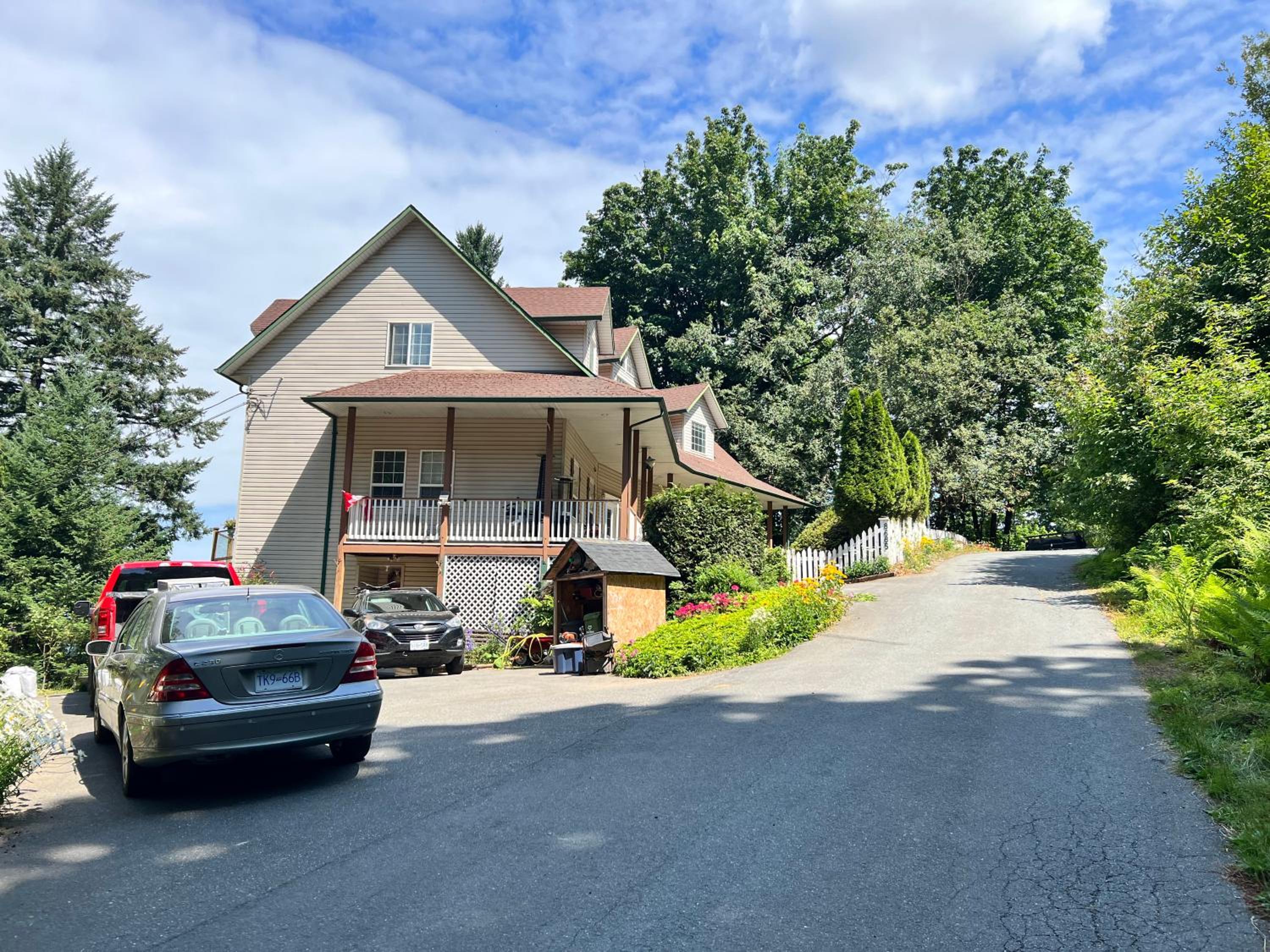 chilwack mountain one bedroom