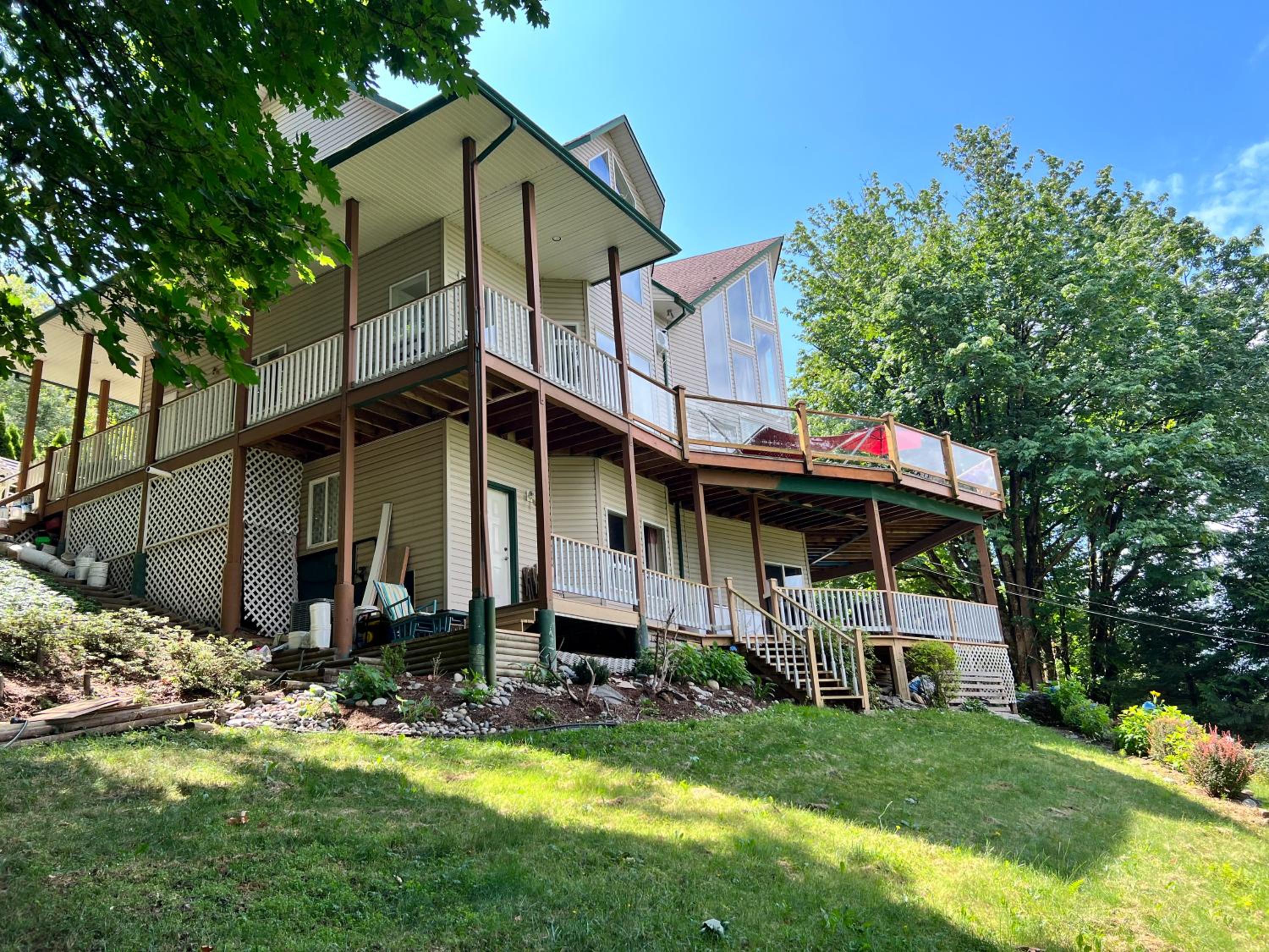 chilwack mountain one bedroom