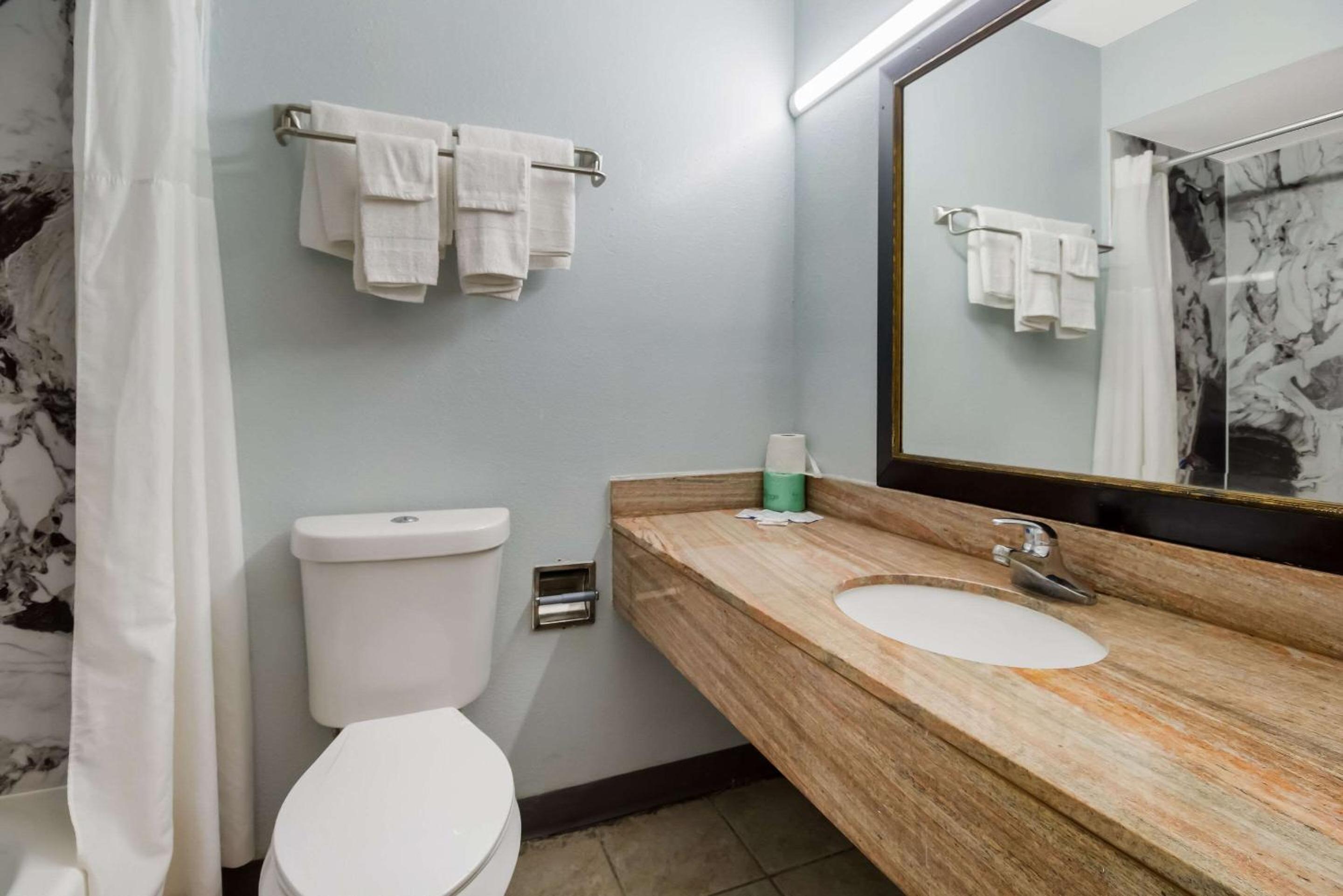 Monsoon Inn, Photo 32