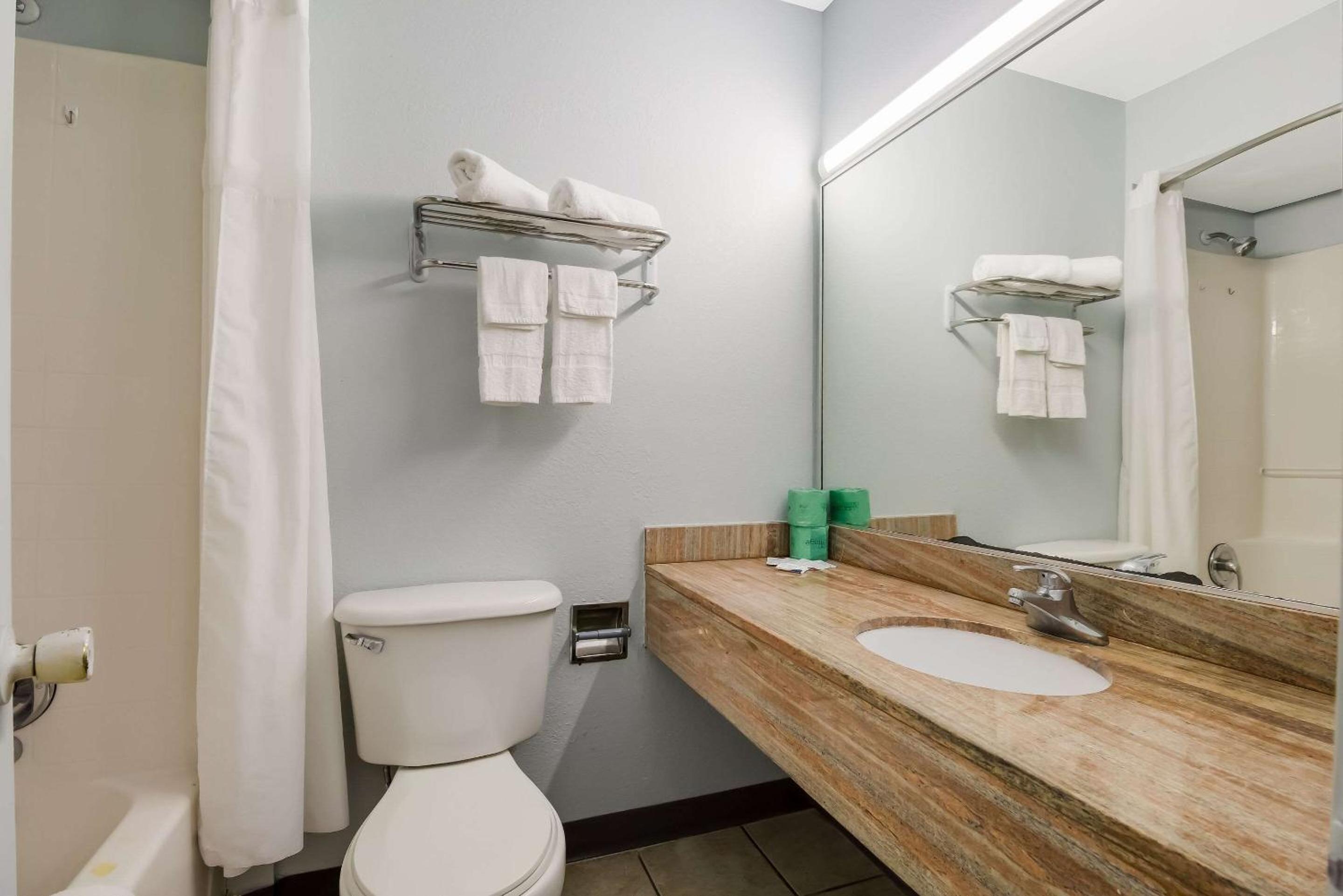 Monsoon Inn, Photo 31