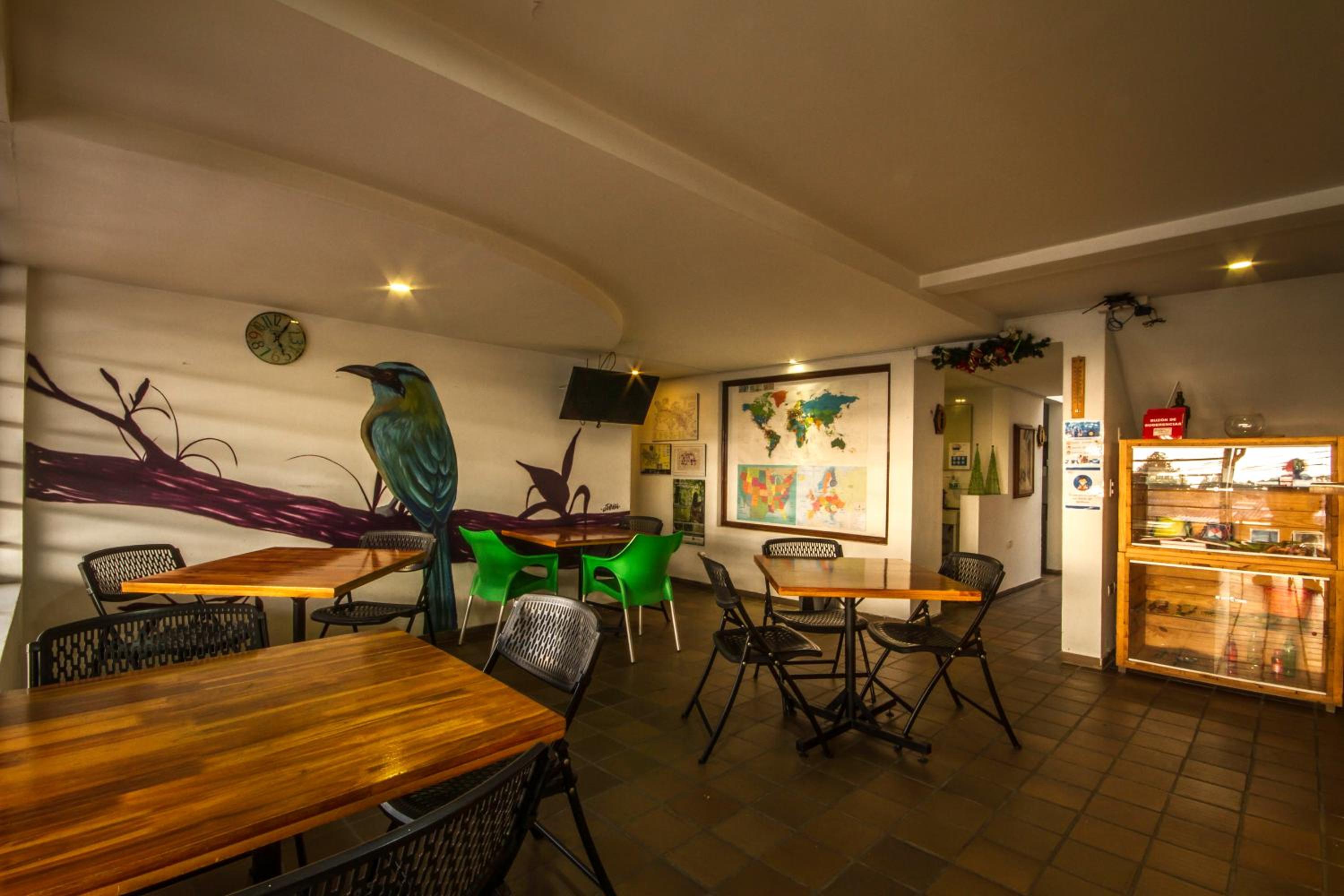 Hostal de la 57