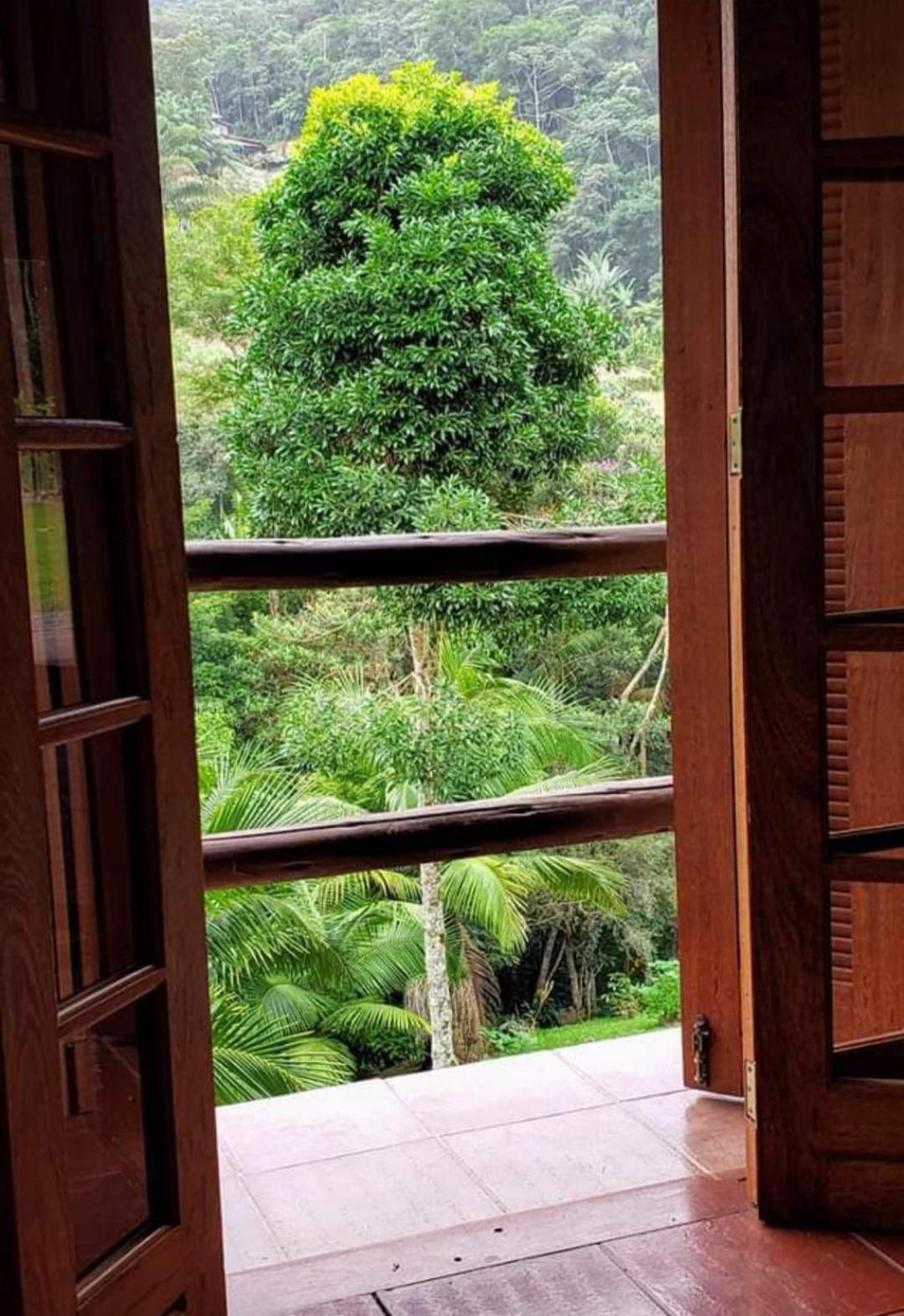 Casa com churrasqueira piscina privativa em São Pedro da Serra - Perto de Lumiar
