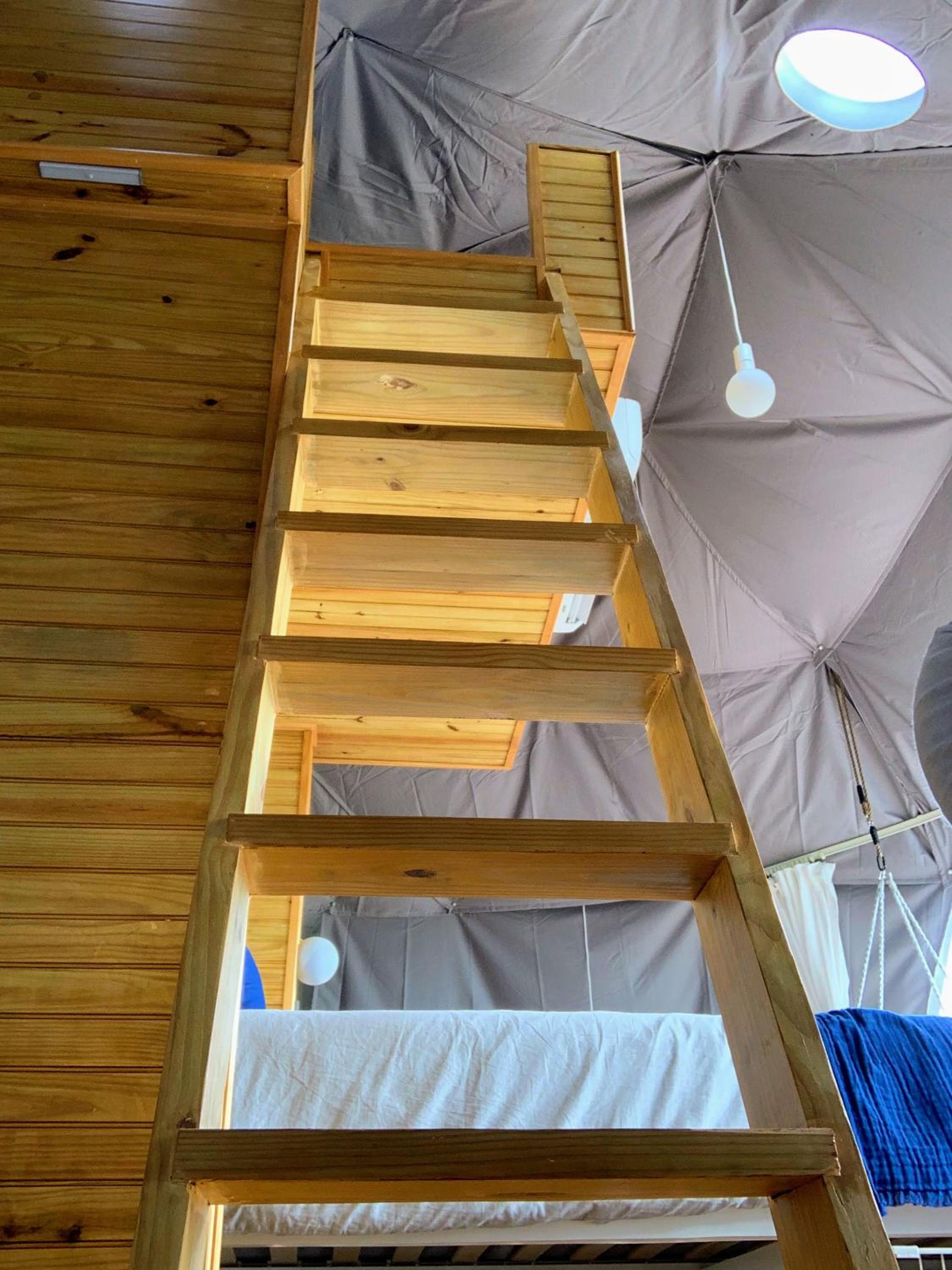 Domescape Glamping