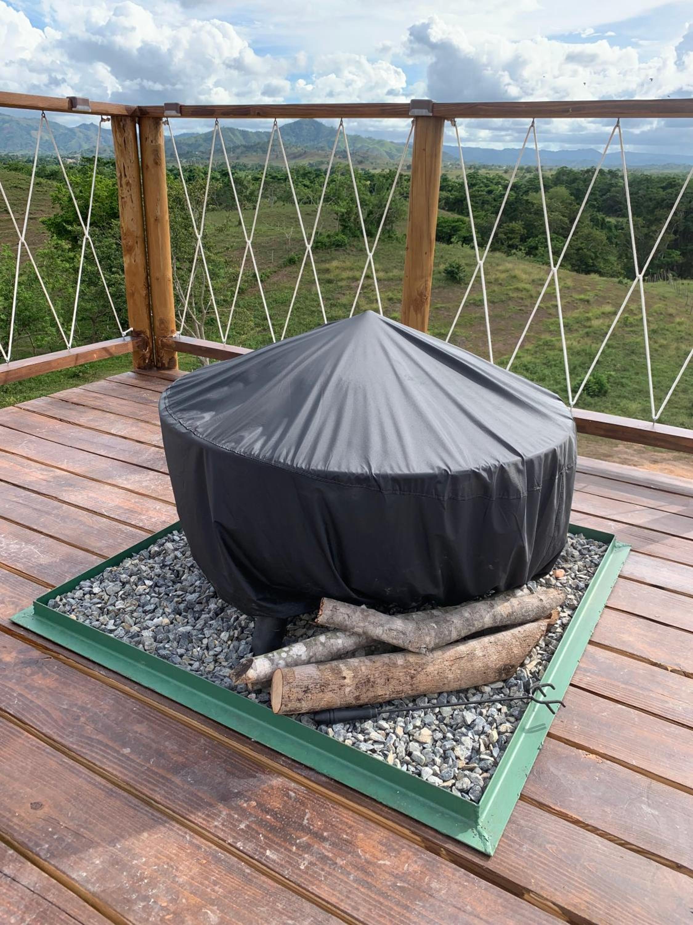 Domescape Glamping