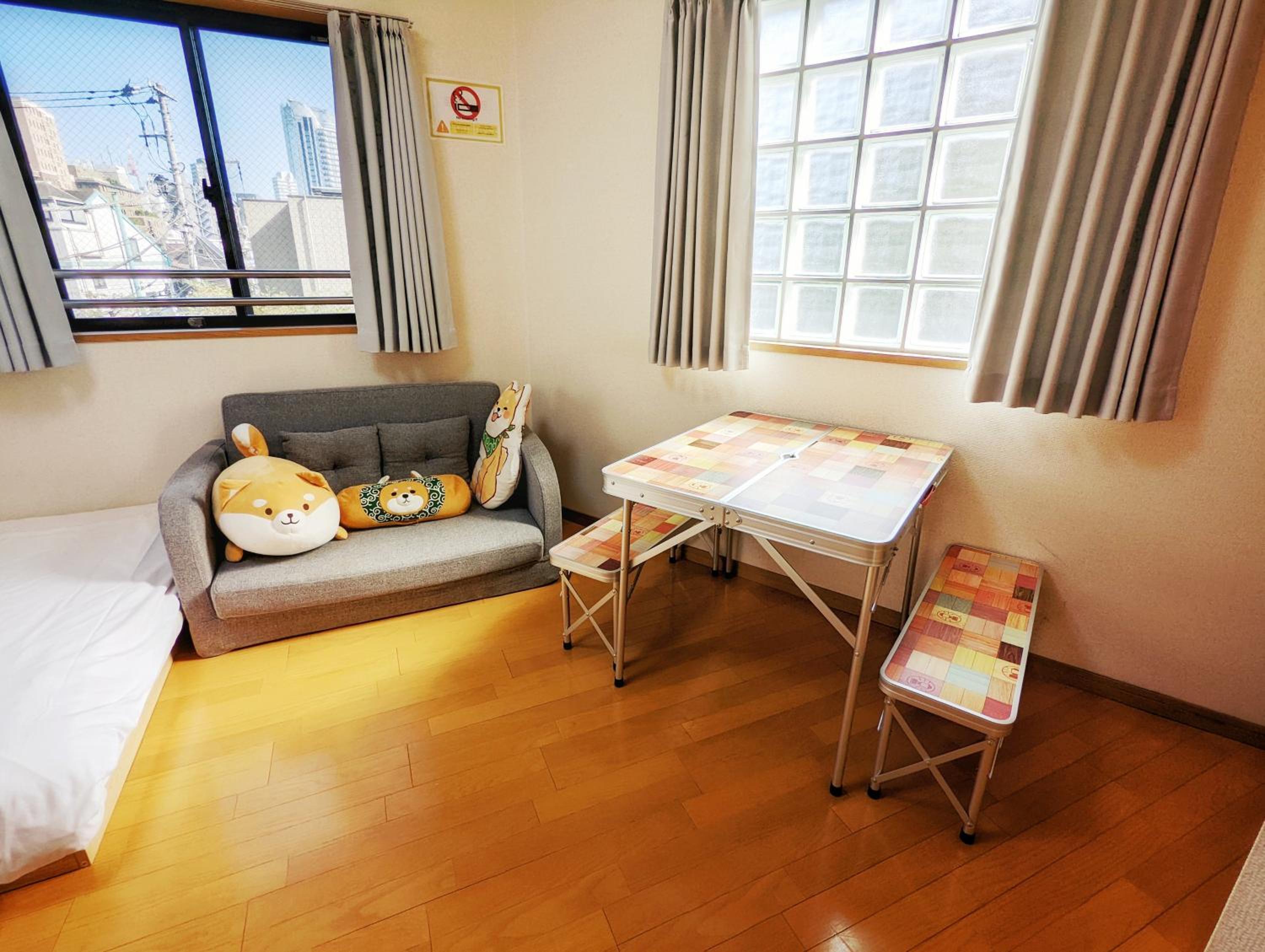 Minami-Aoyama-1st