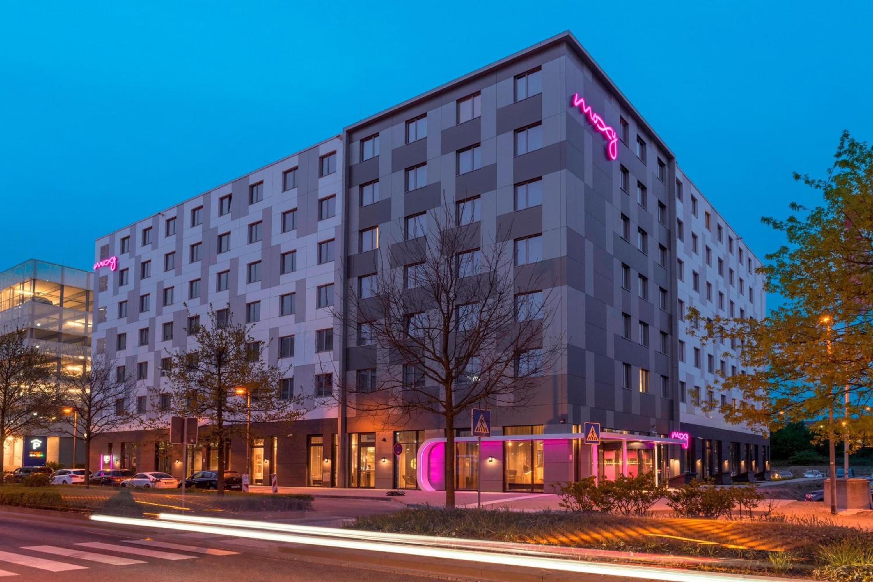 Moxy Frankfurt Airport - Property Image 17