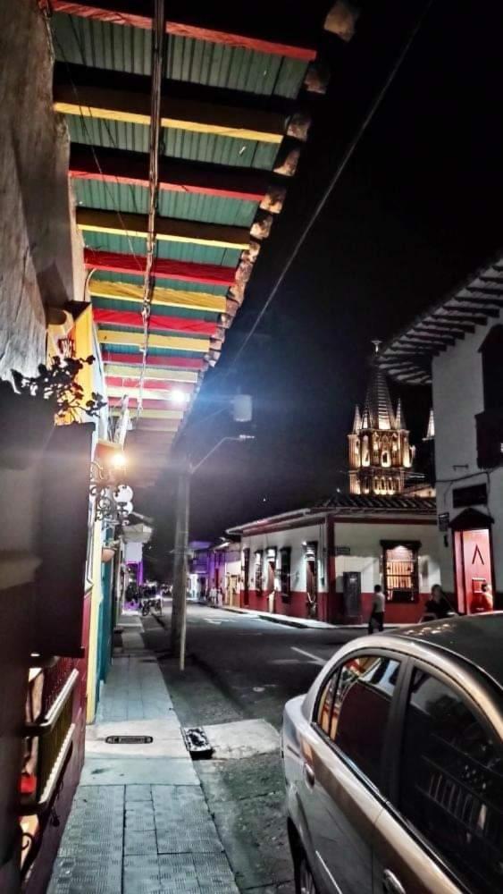 Jardín es Tuyo