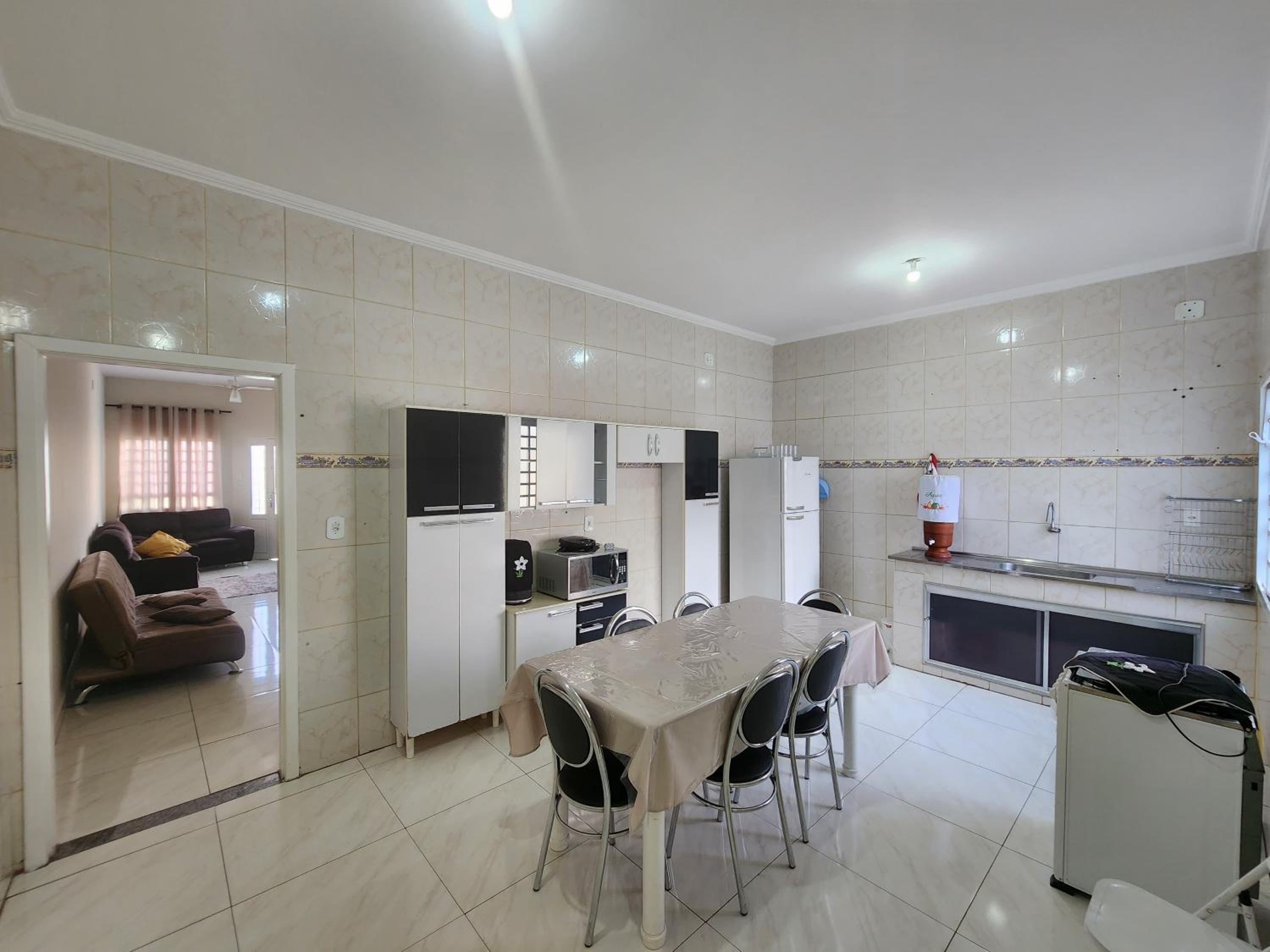 Ampla Casa em Aparecida