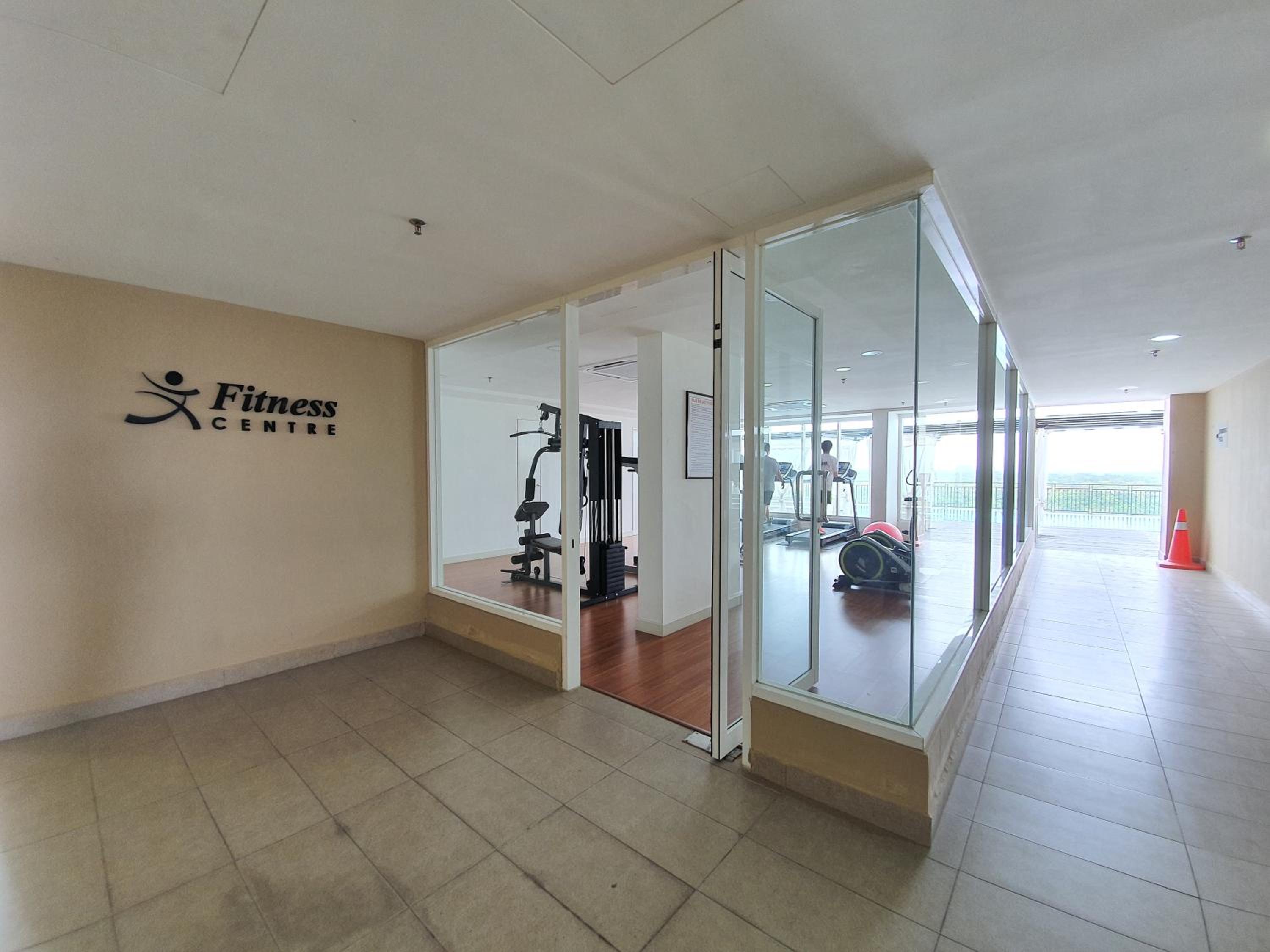 A Modern & Homely Studio with Pool and Gym photo 5