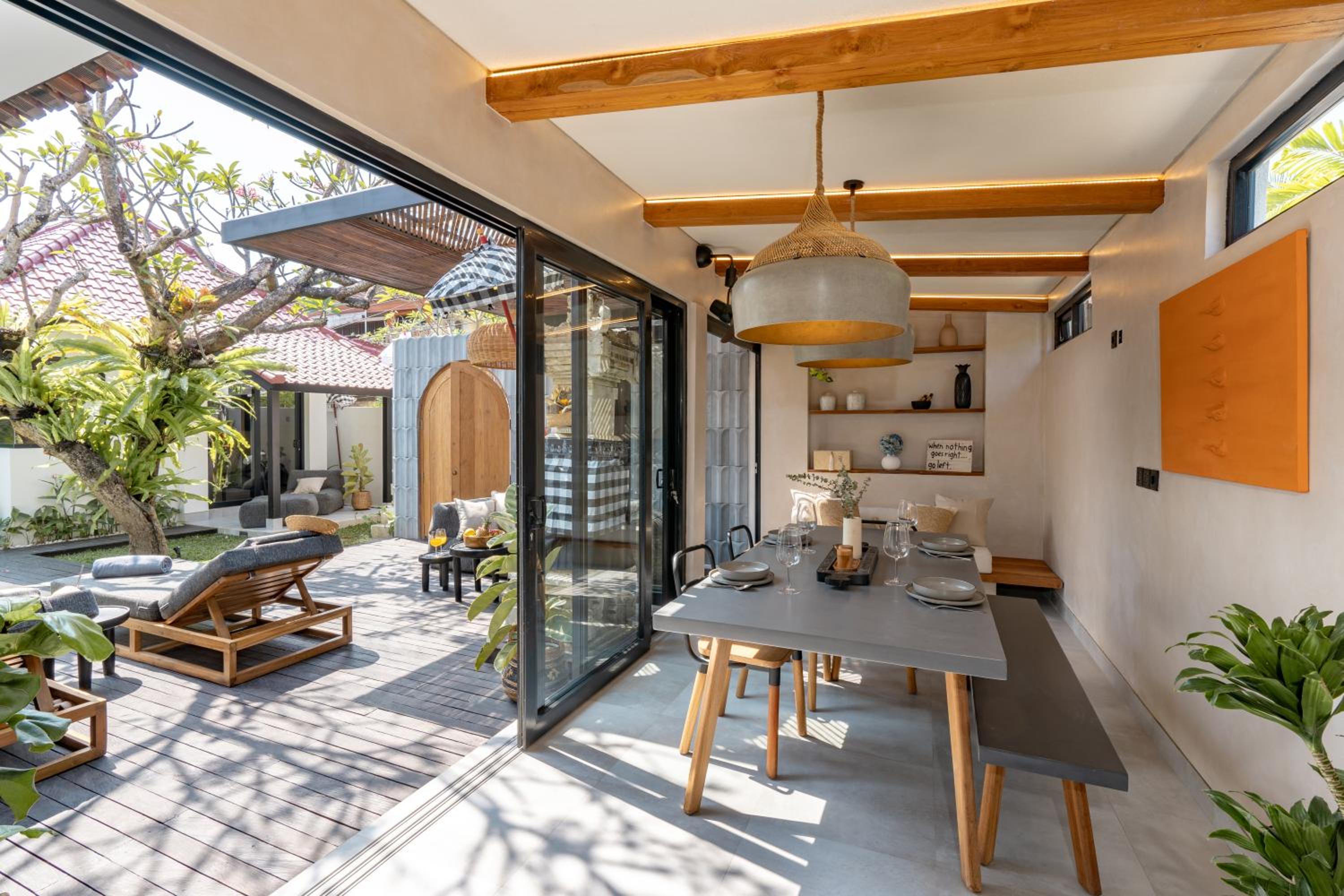 dining