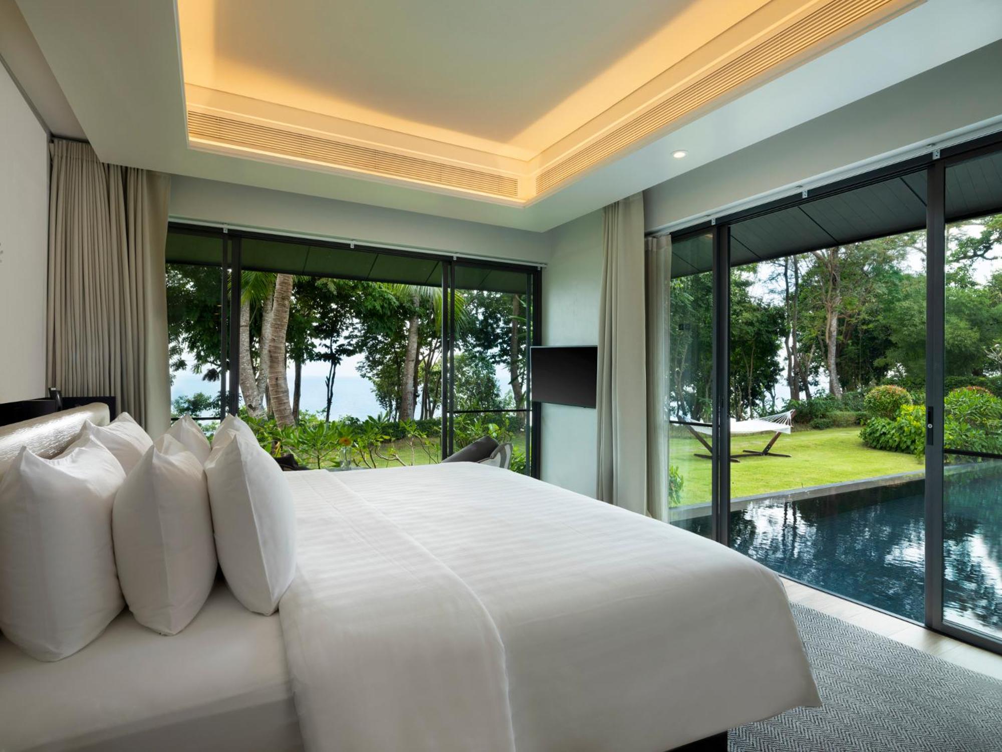 The ShellSea Krabi I Luxury Beach Front Resort & Pool Villa
