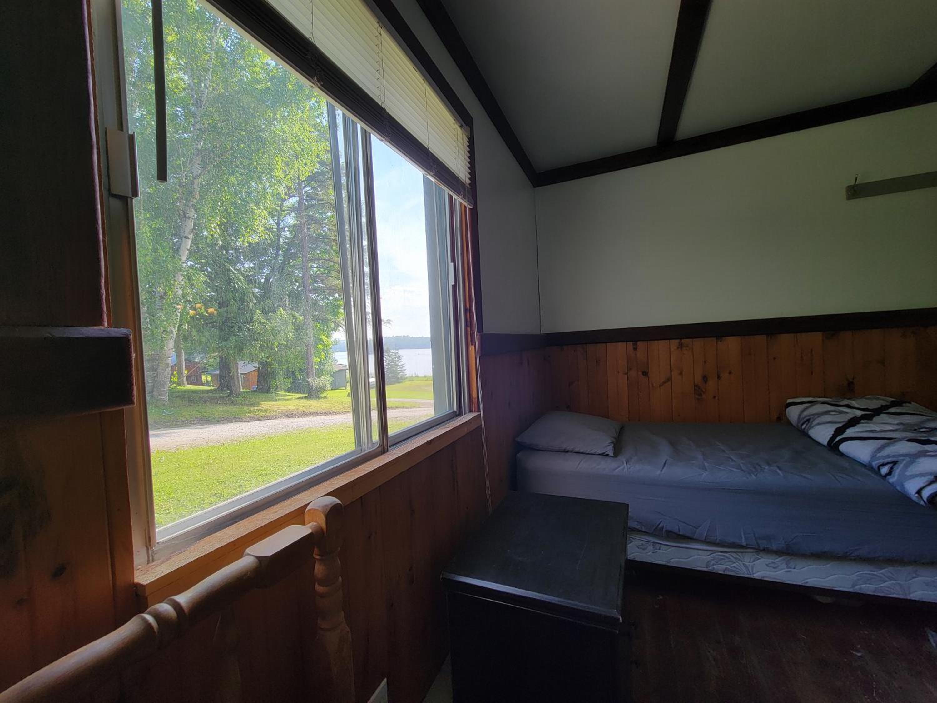 Chalet with great lake view