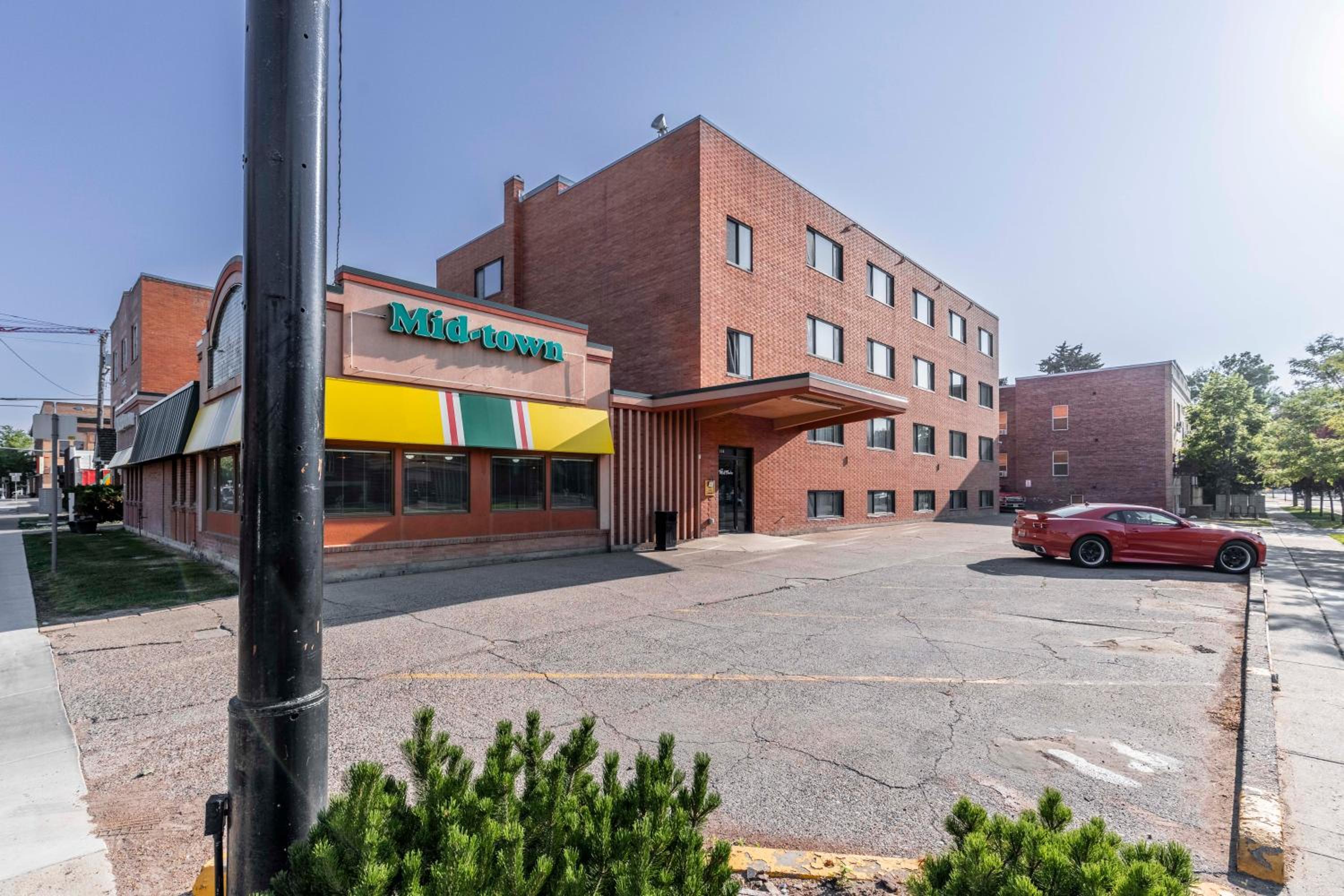 Aisling Suites - The Midtown