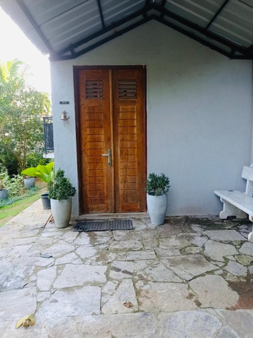 kandy hill villa