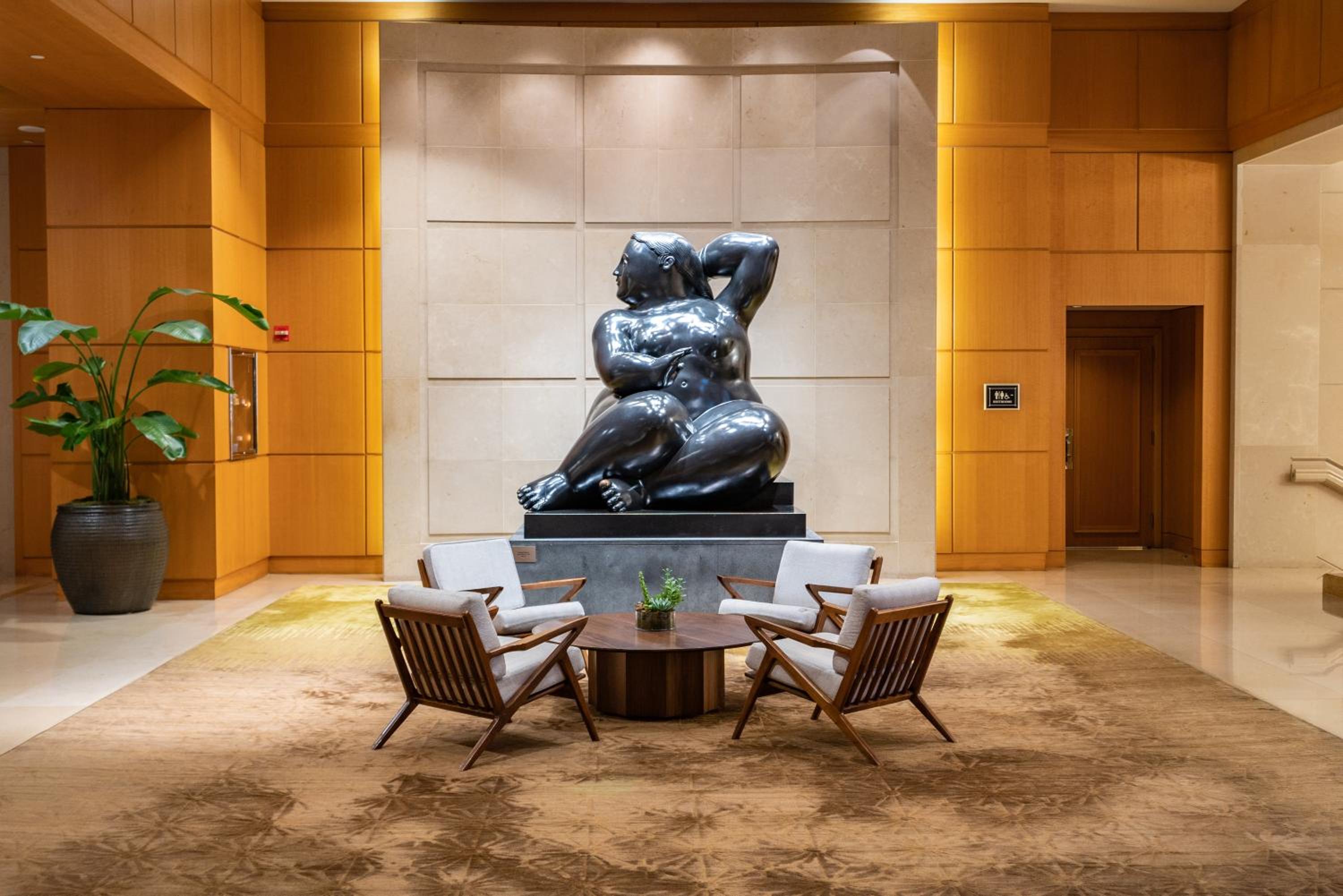 2 Bedroom OR King Studio Suites Four Seasons Hotel Miami Free Wi-Fi & Free Parking