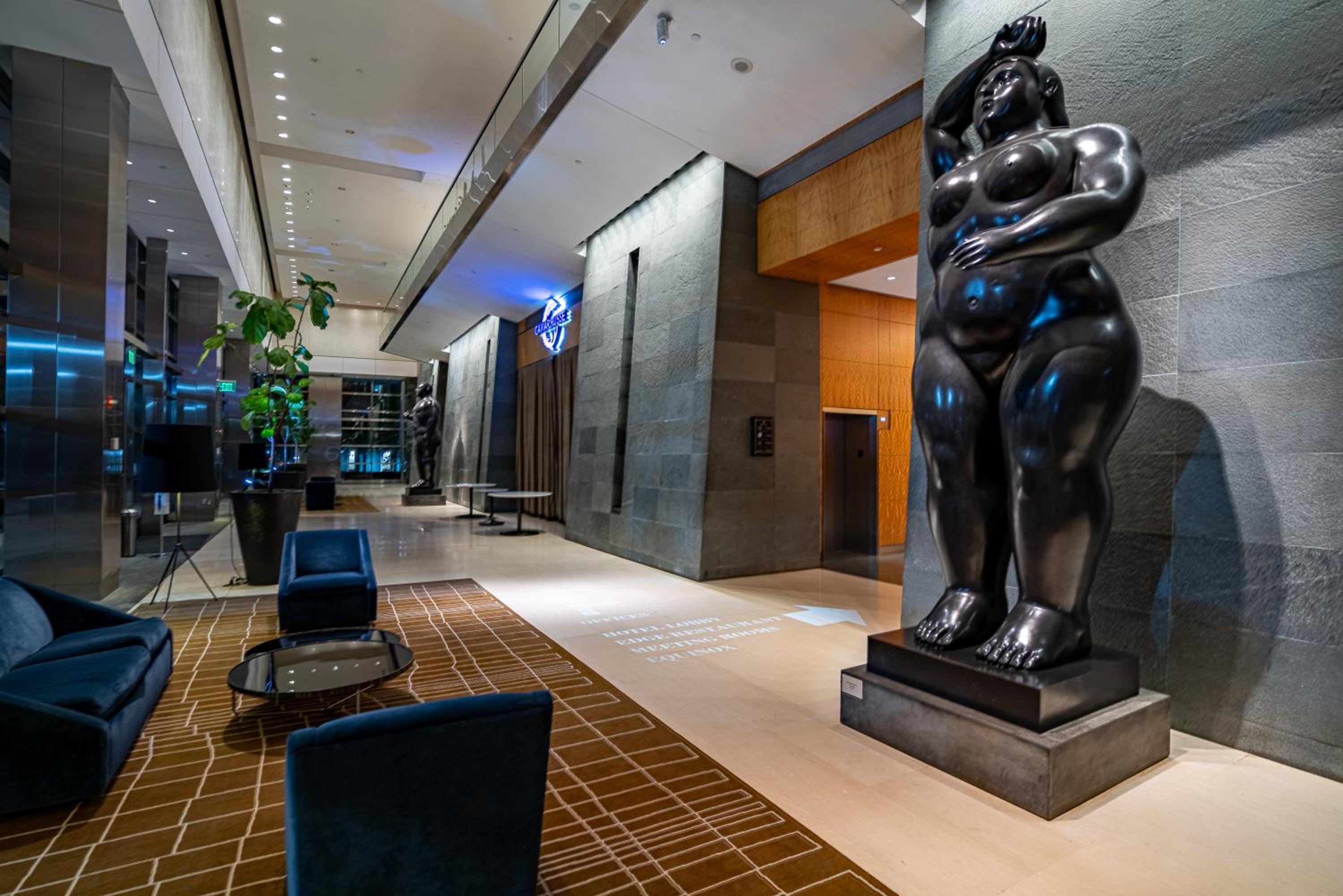2 Bedroom OR King Studio Suites Four Seasons Hotel Miami Free Wi-Fi & Free Parking