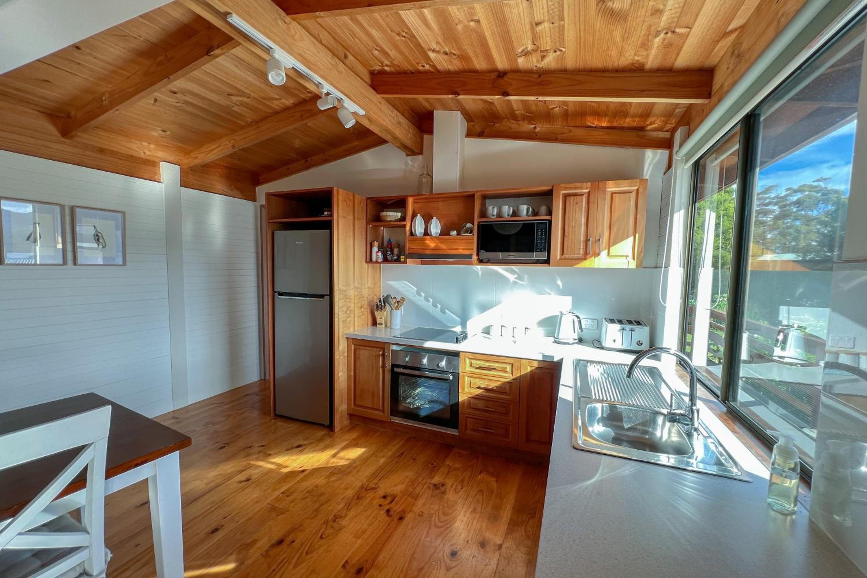 HEXAGON BEACH HOUSE Binalong Bay of Fires Views