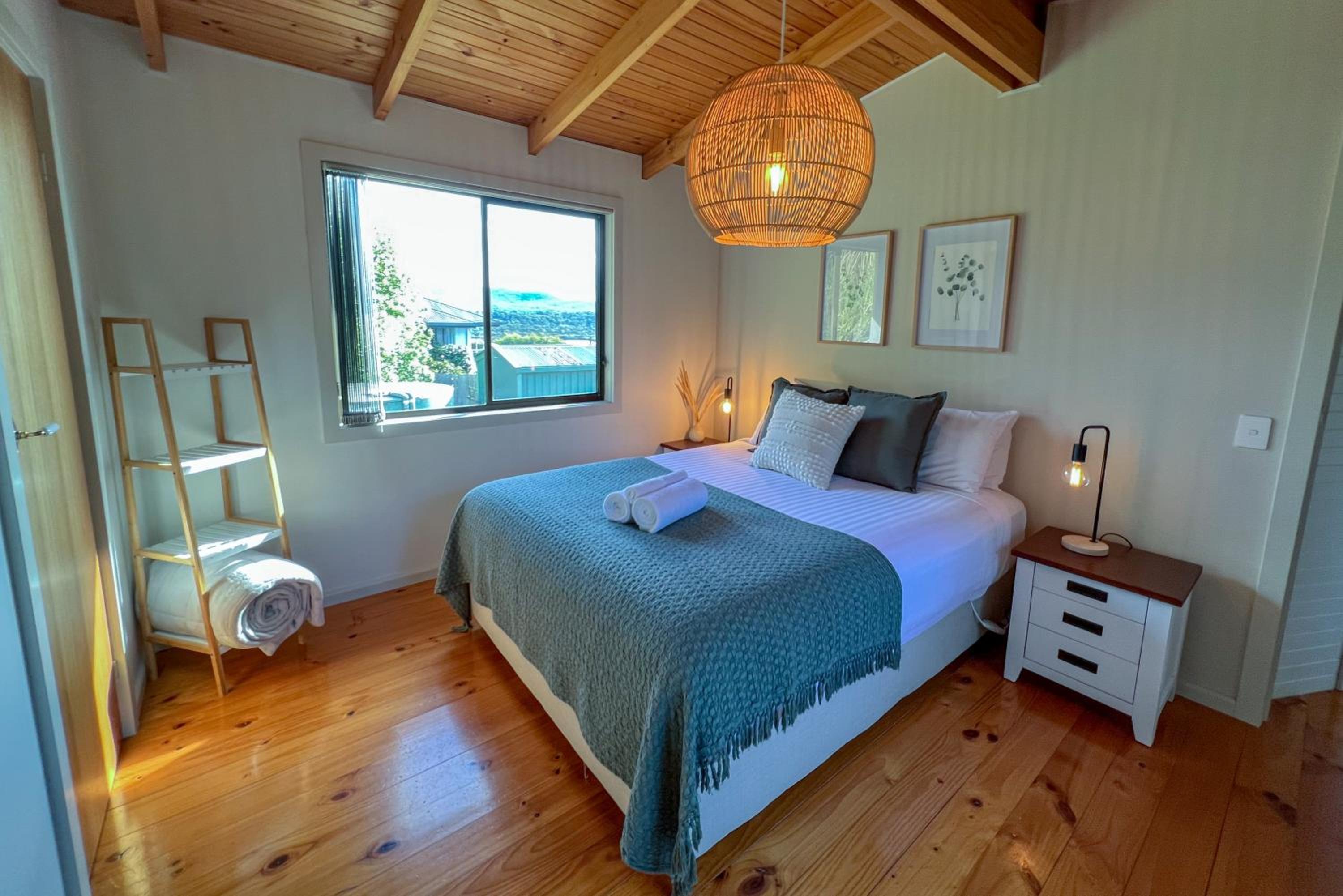 HEXAGON BEACH HOUSE Binalong Bay of Fires Views