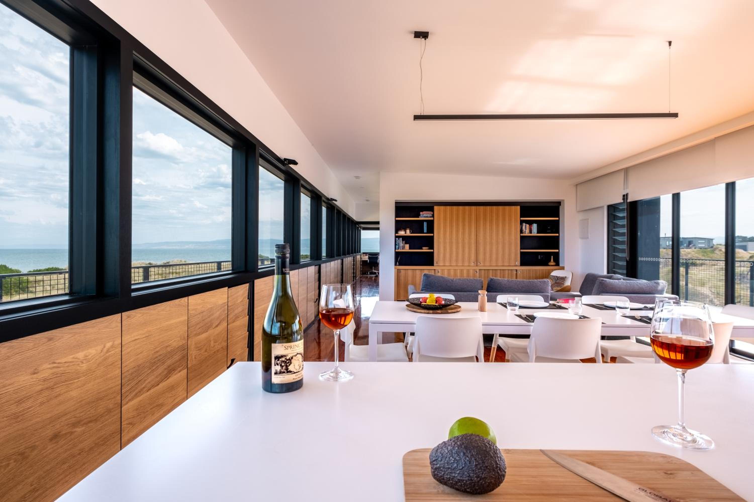 Elements - Freycinet Holiday Houses