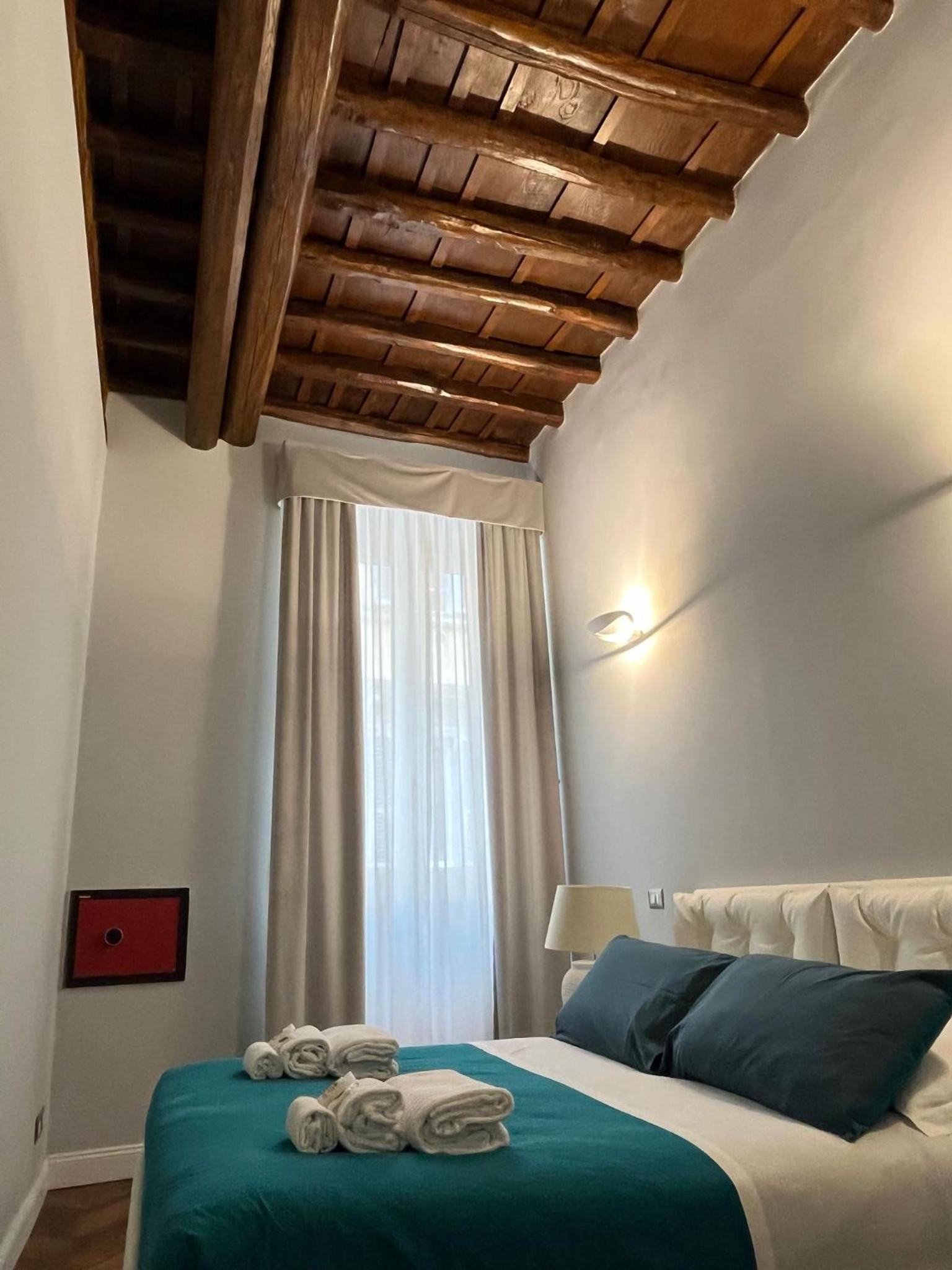 DOMVS SPAGNA Via Gregoriana