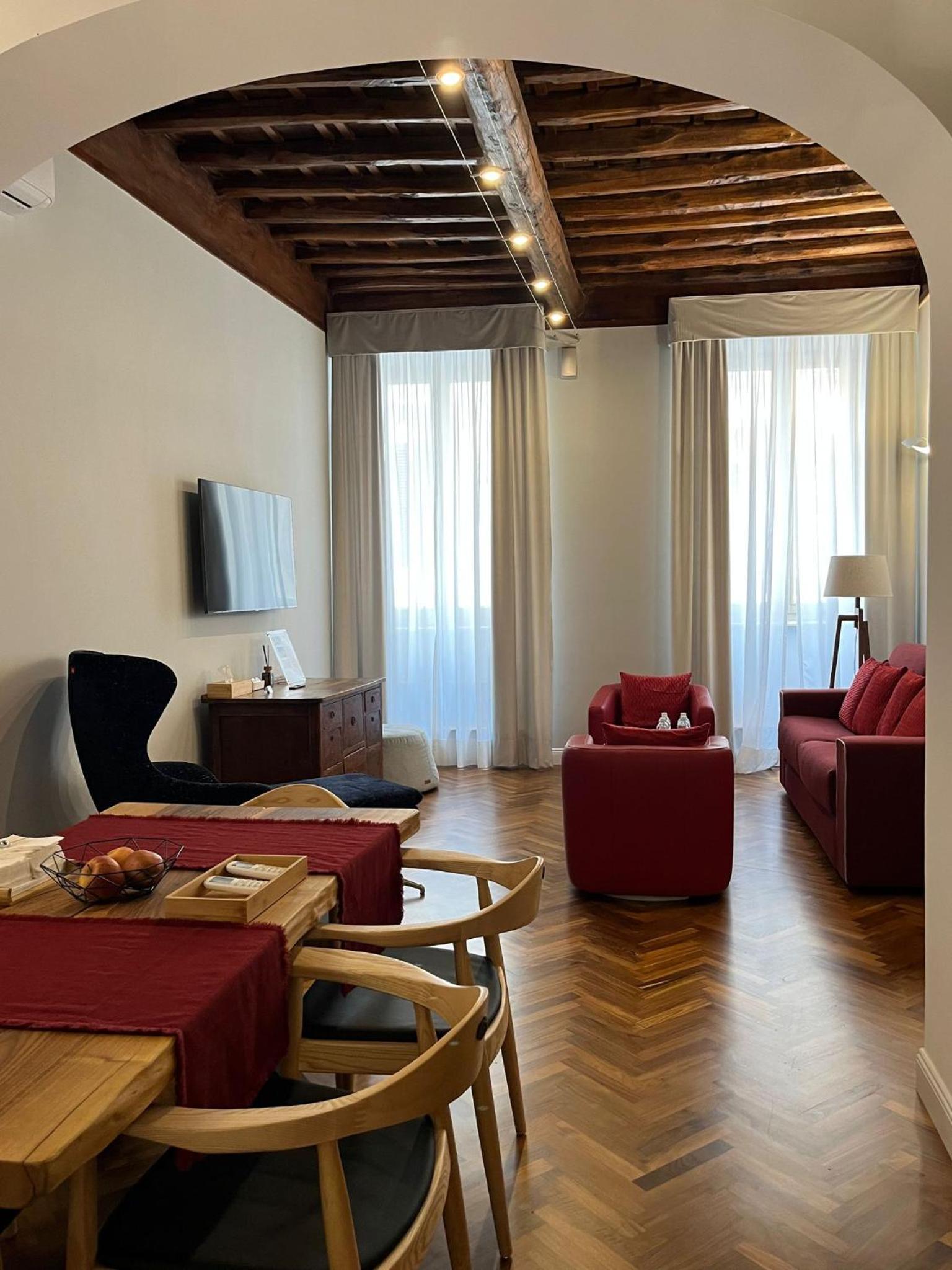 DOMVS SPAGNA Via Gregoriana