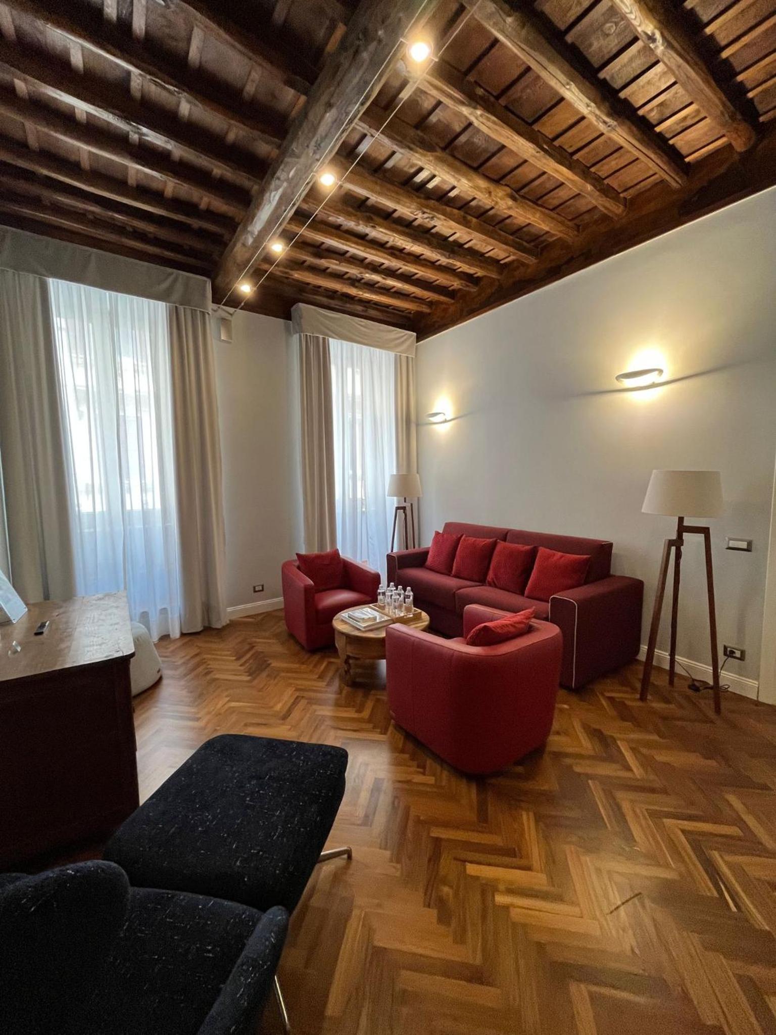 DOMVS SPAGNA Via Gregoriana