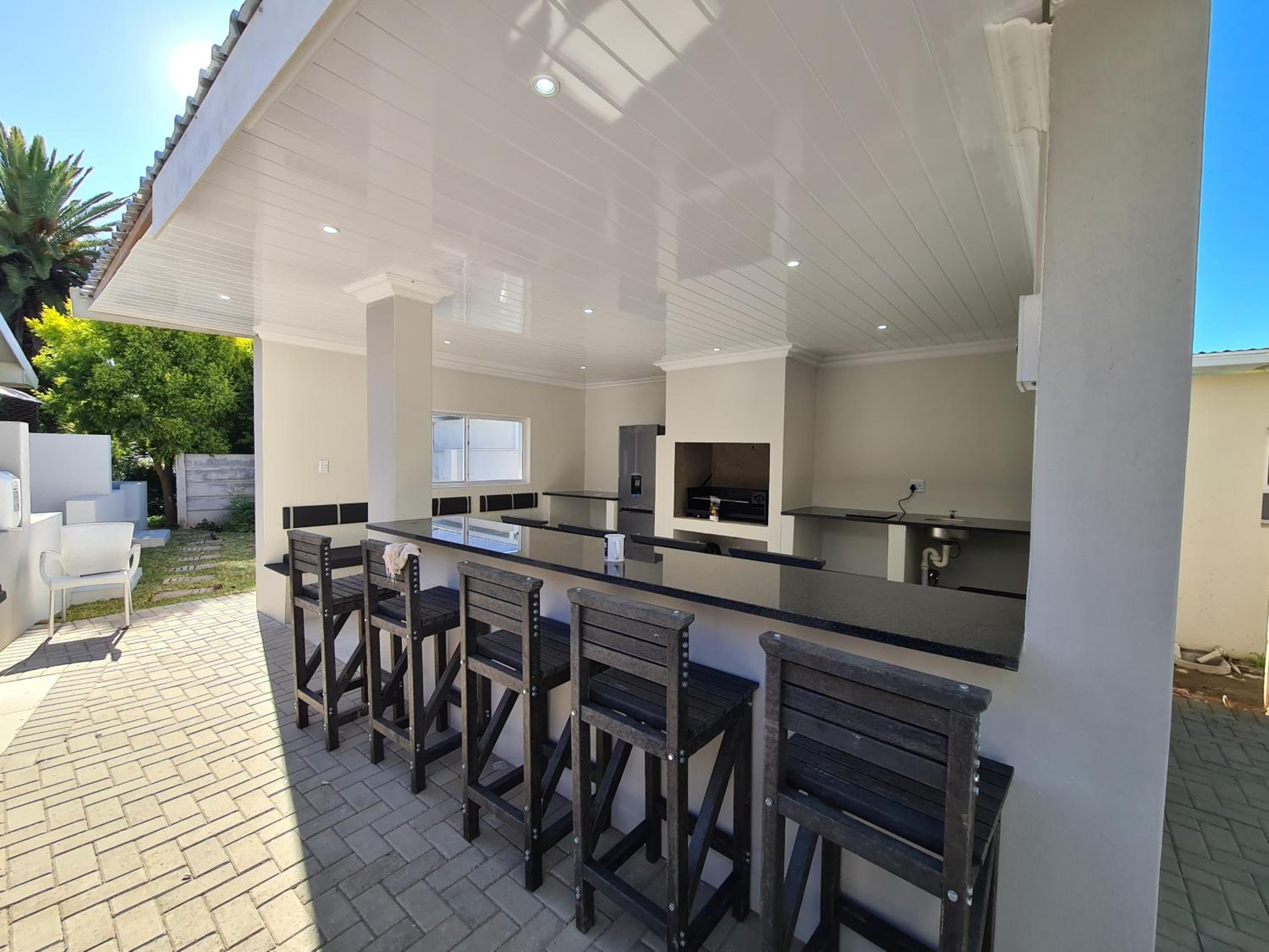 Lion Lodge view 4