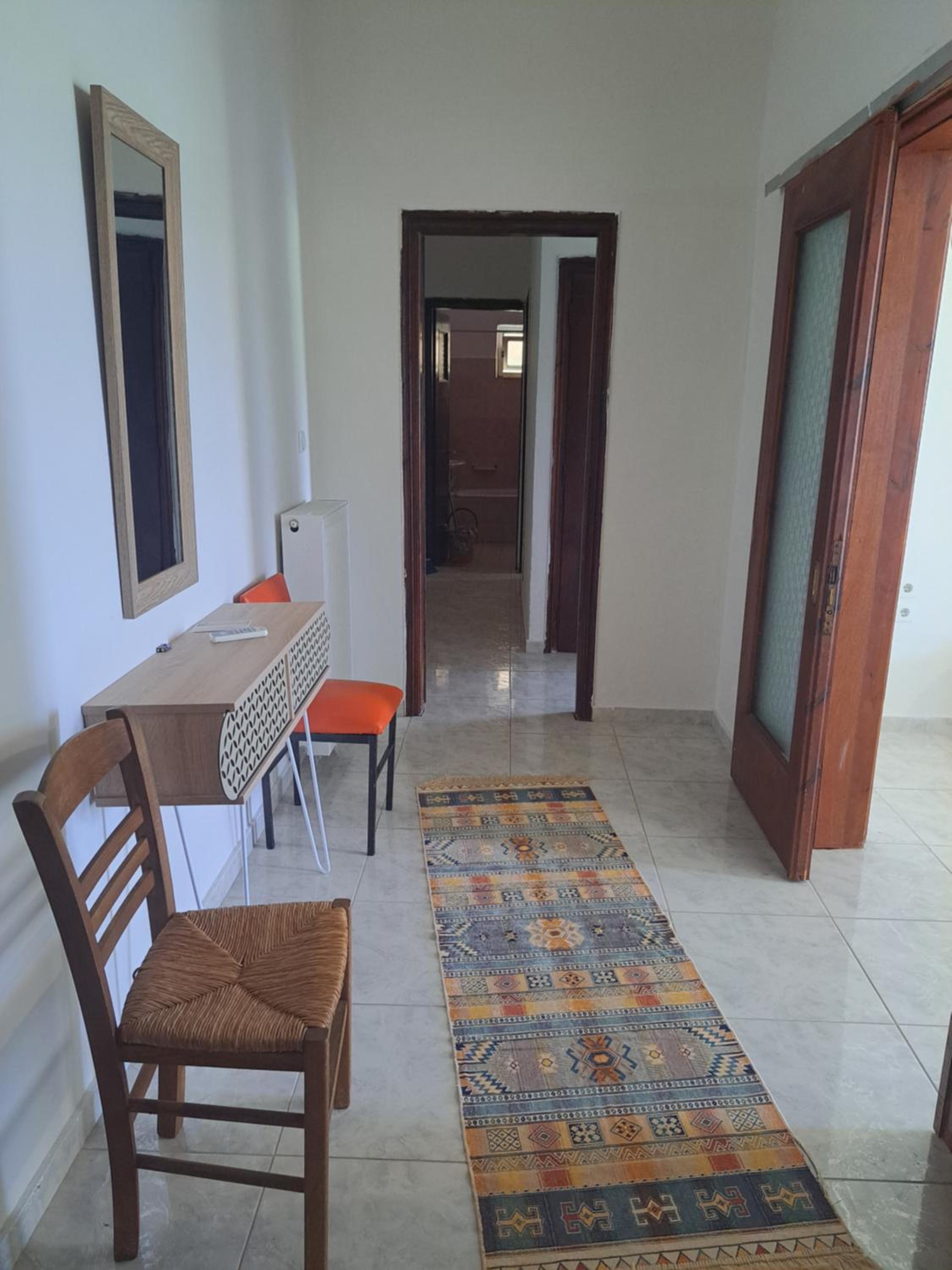 Stathis Rooms