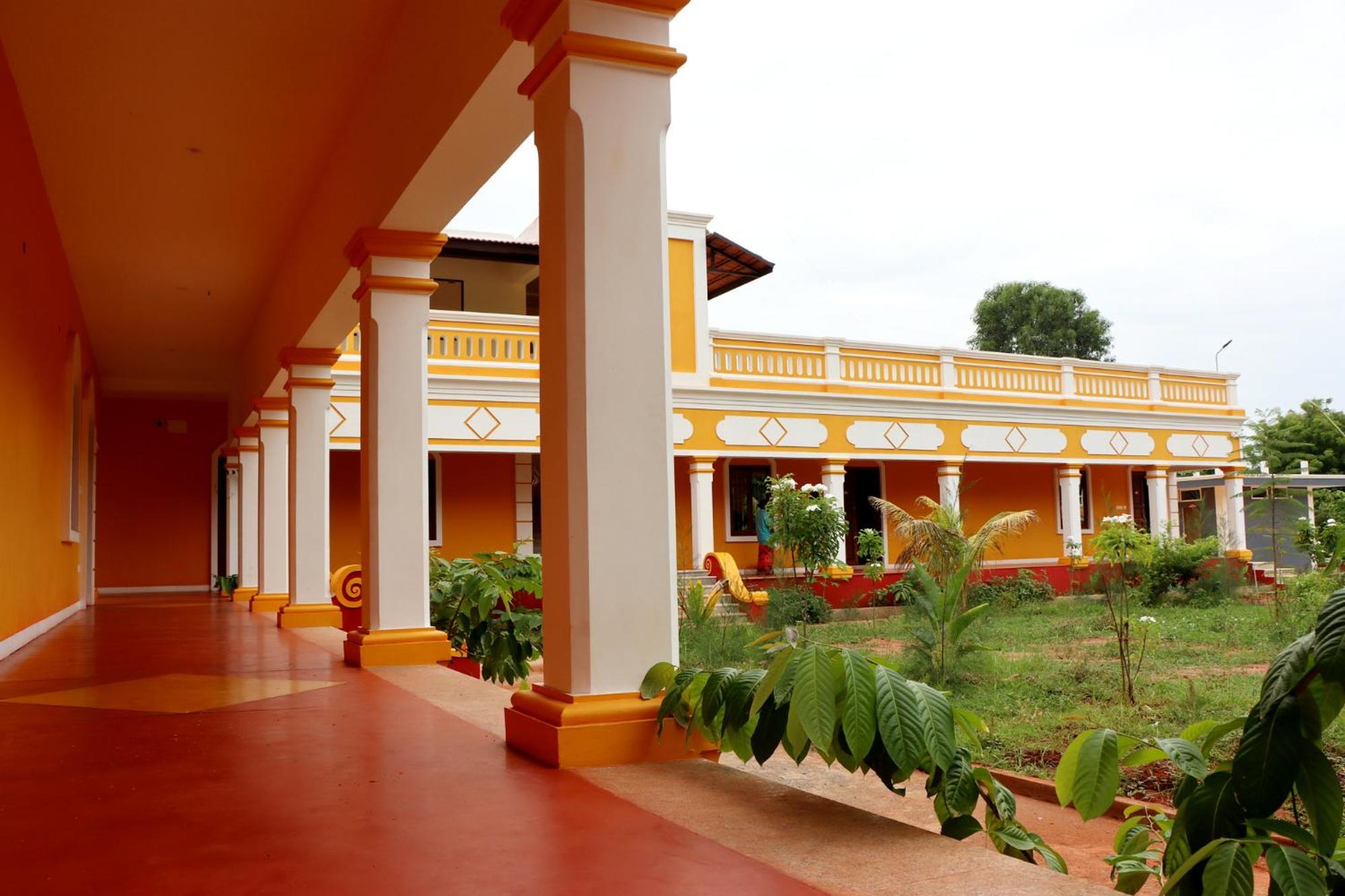 Auro Sunrise Resort Auroville