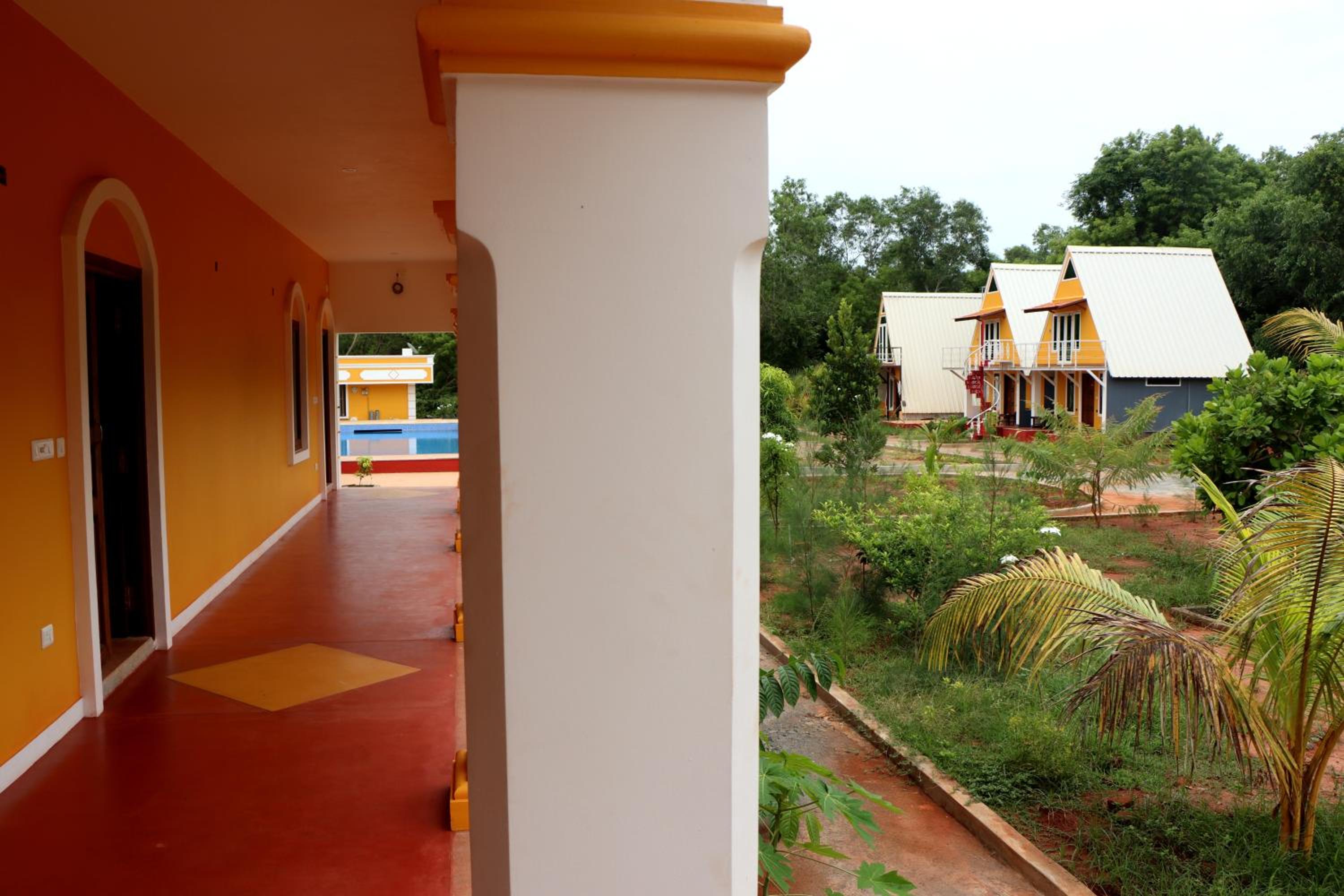 Auro Sunrise Resort Auroville