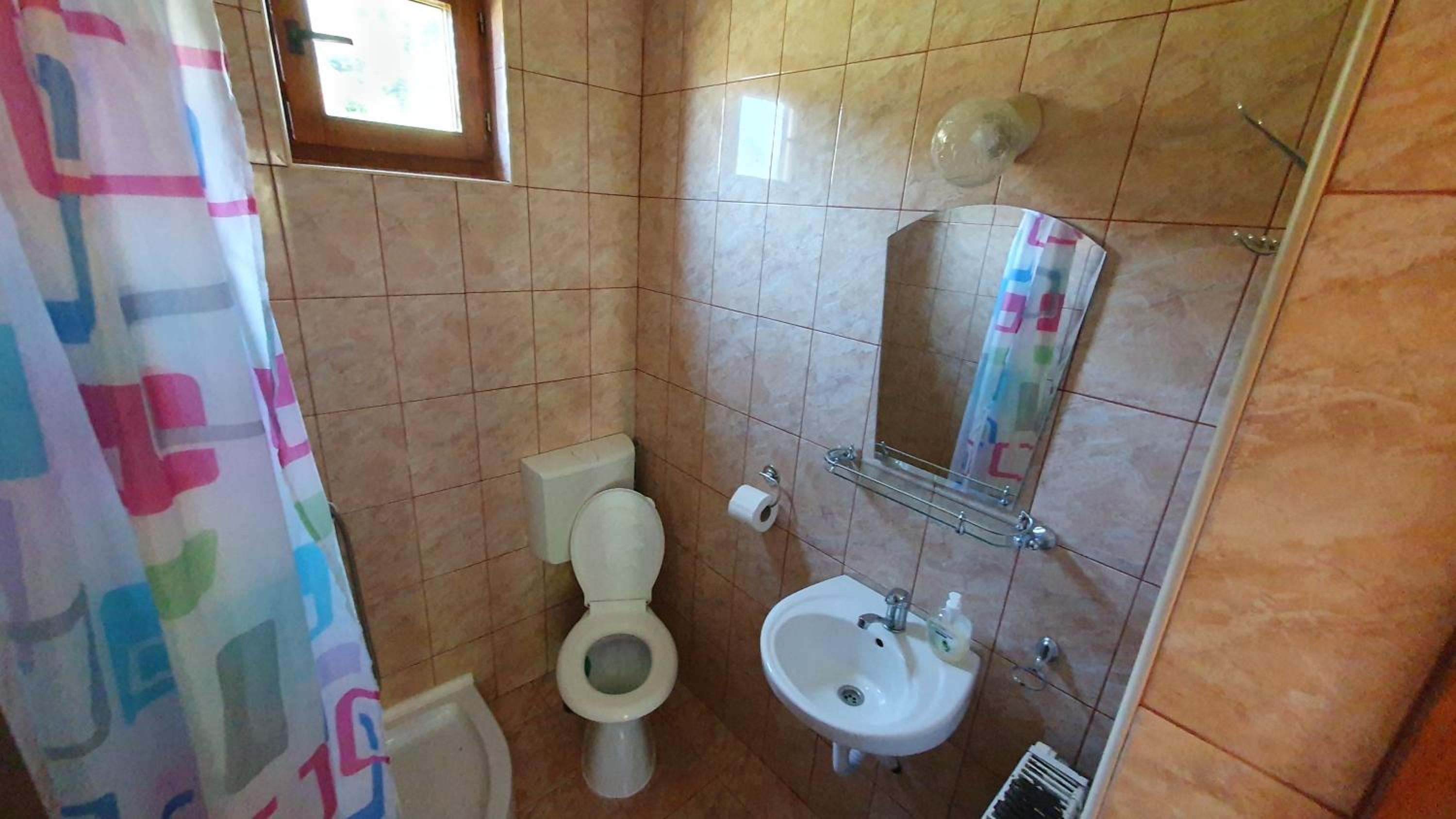 Photo 28
