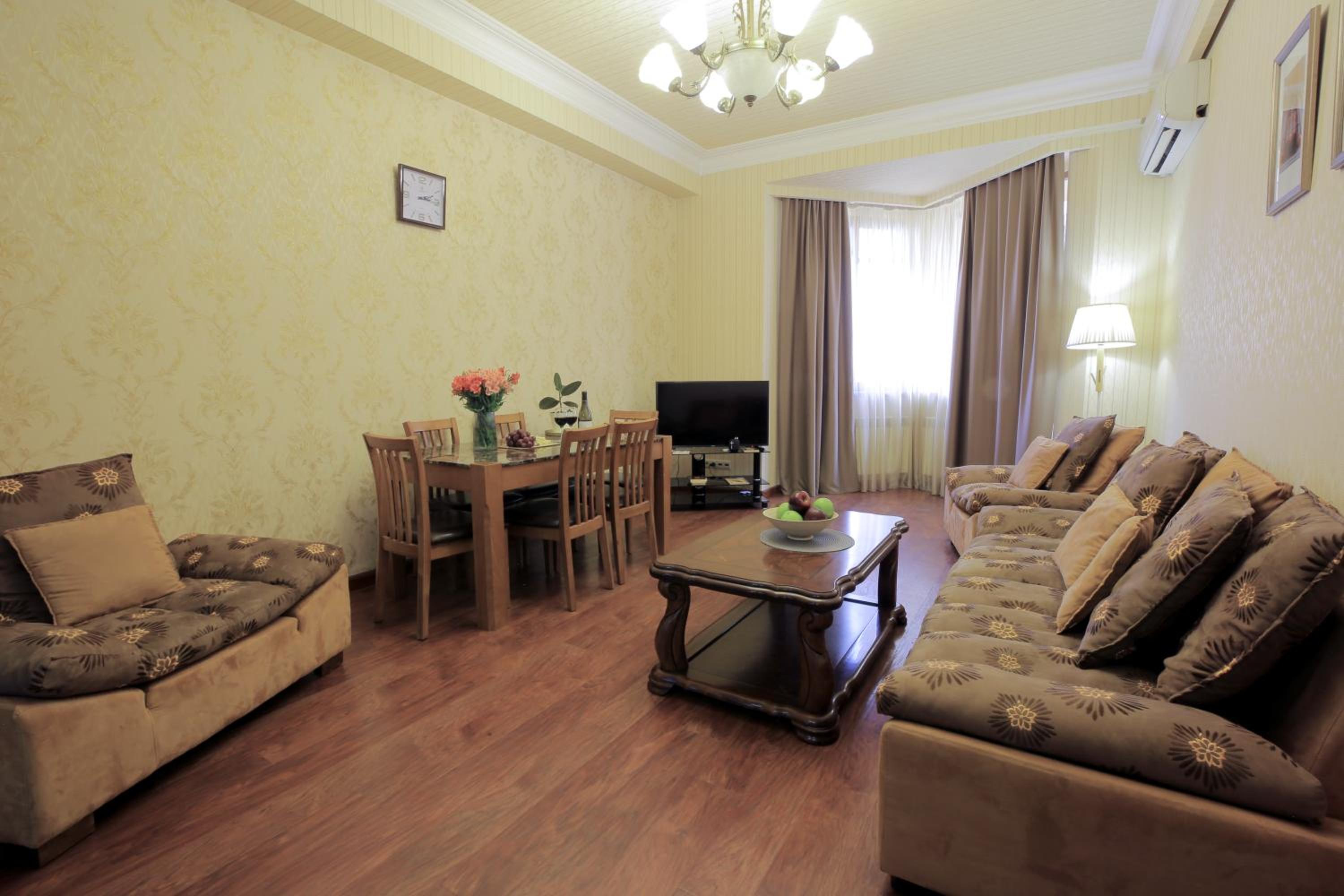 hotelise I Faberge Apartment