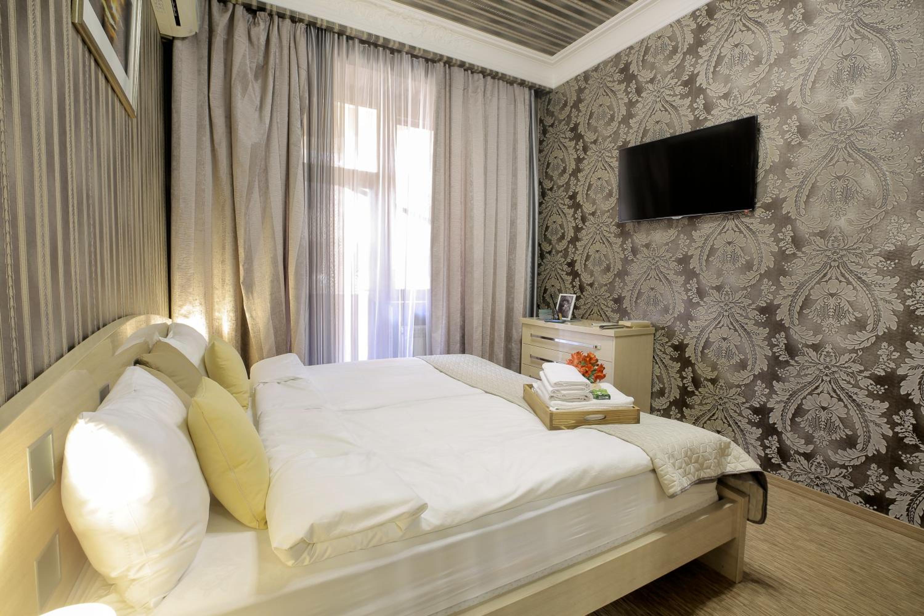 hotelise I Faberge Apartment