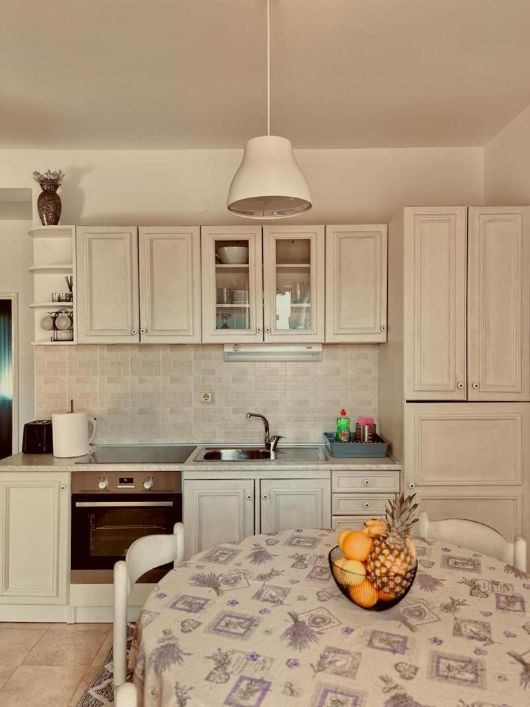 Apartments Jabuka