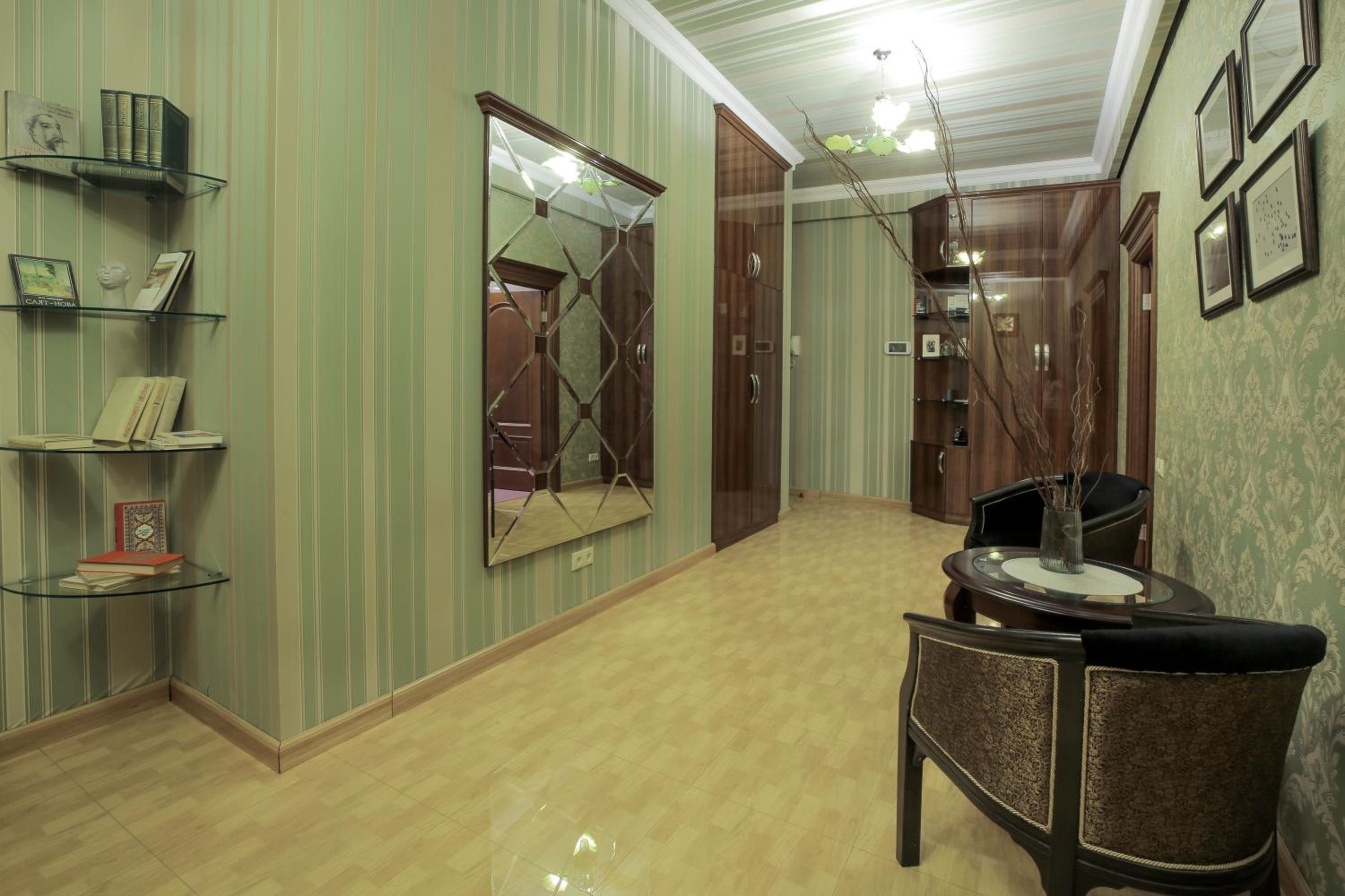 hotelise I Faberge Apartment