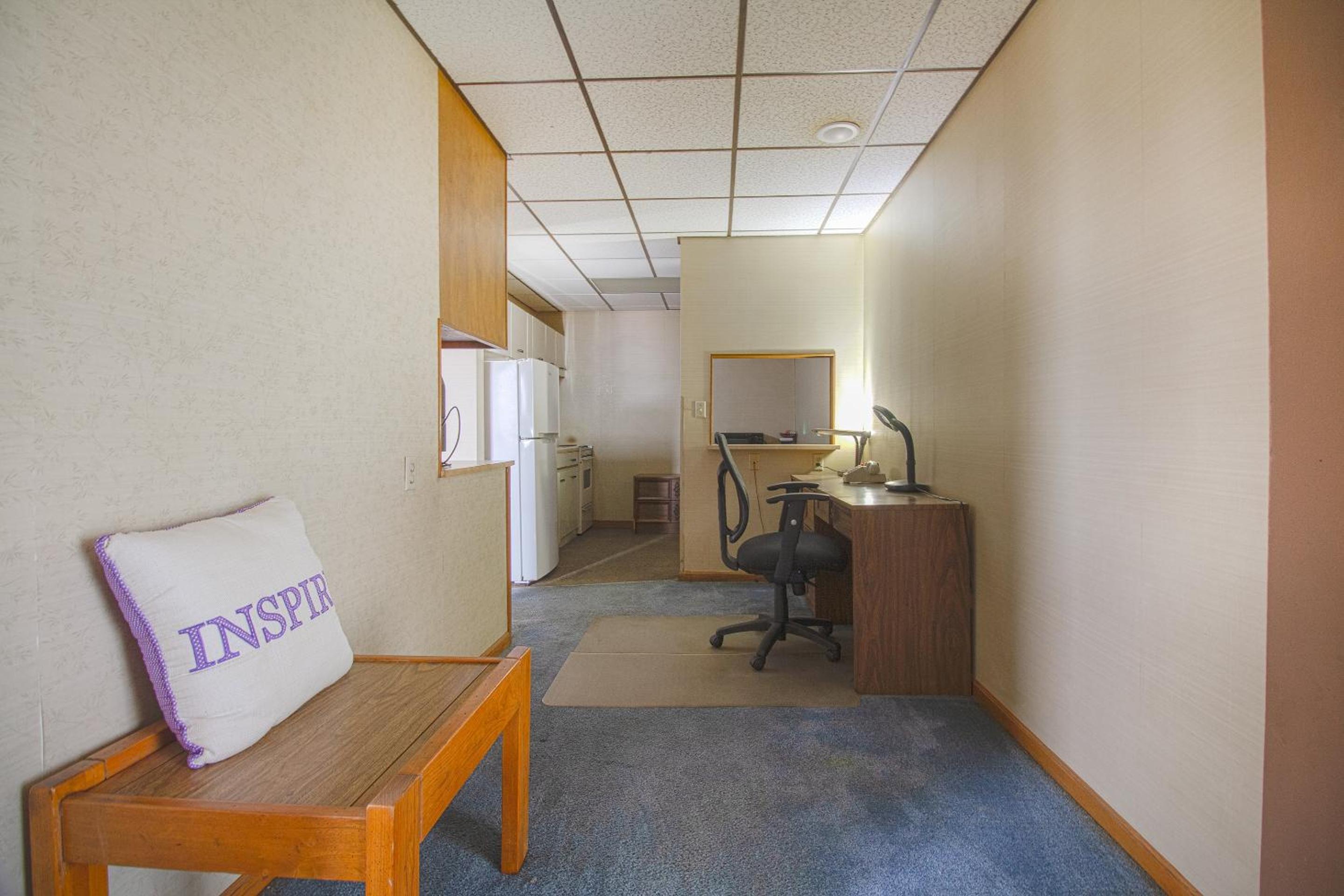 Liberal Vacations - HomeTown Inn By OYO - Liberal, KS - Property Image 58