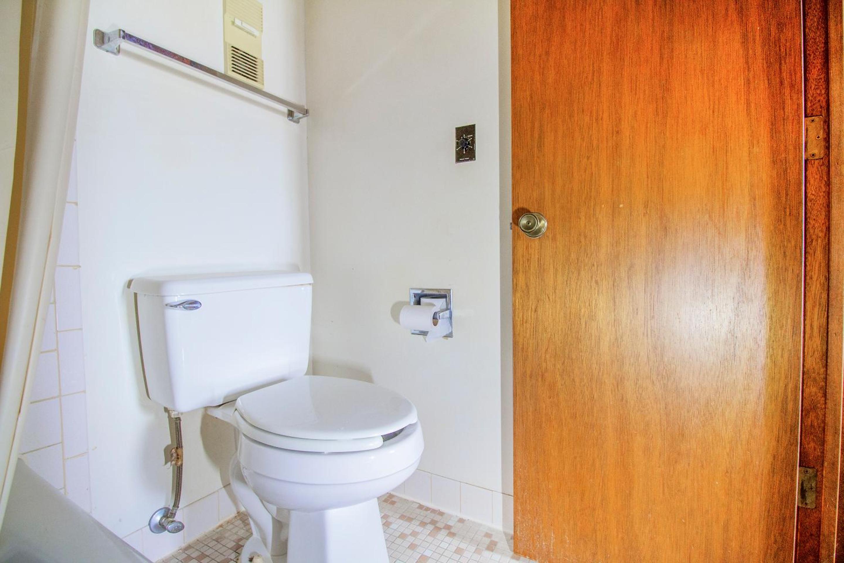 Liberal Vacations - HomeTown Inn By OYO - Liberal, KS - Property Image 65