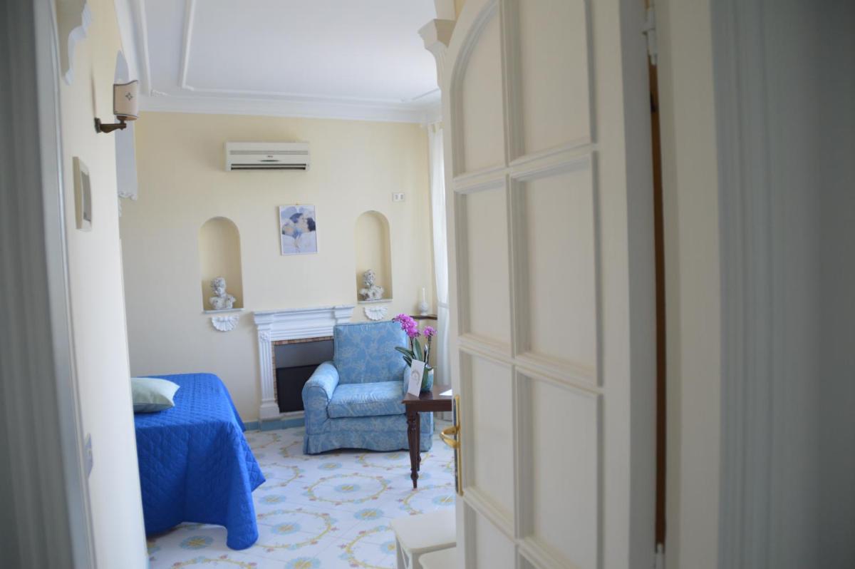 Villa Mimosa