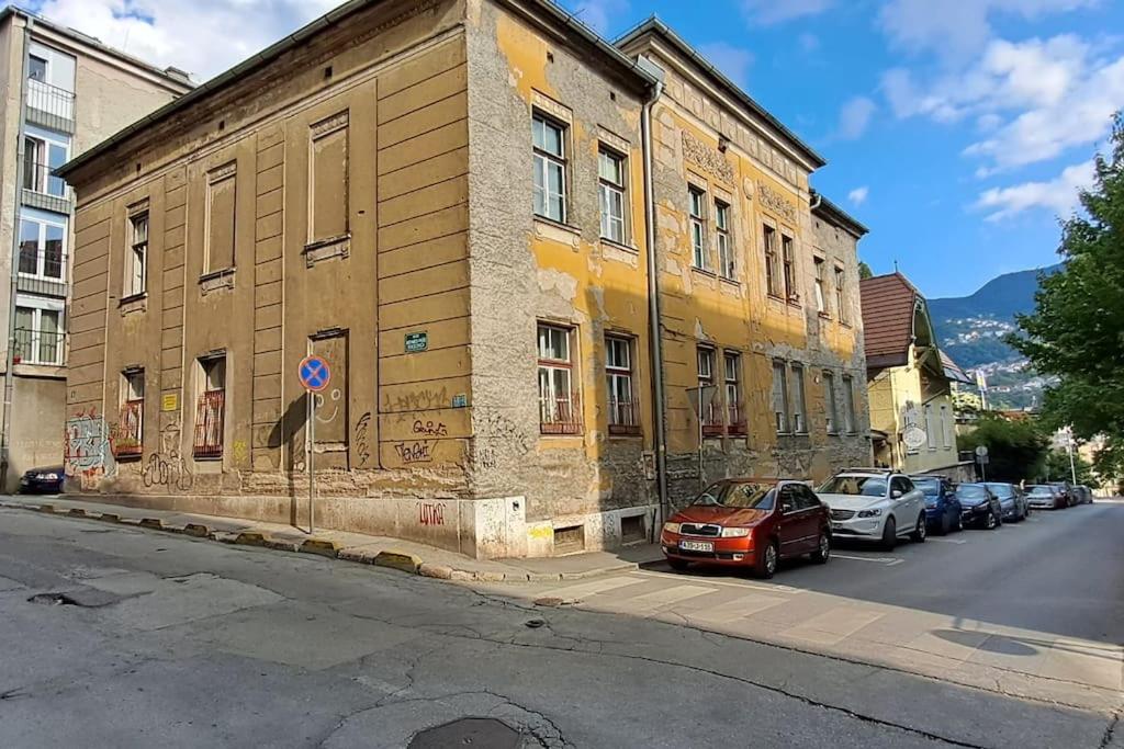 Cozy at prime location above Ferhadija Street