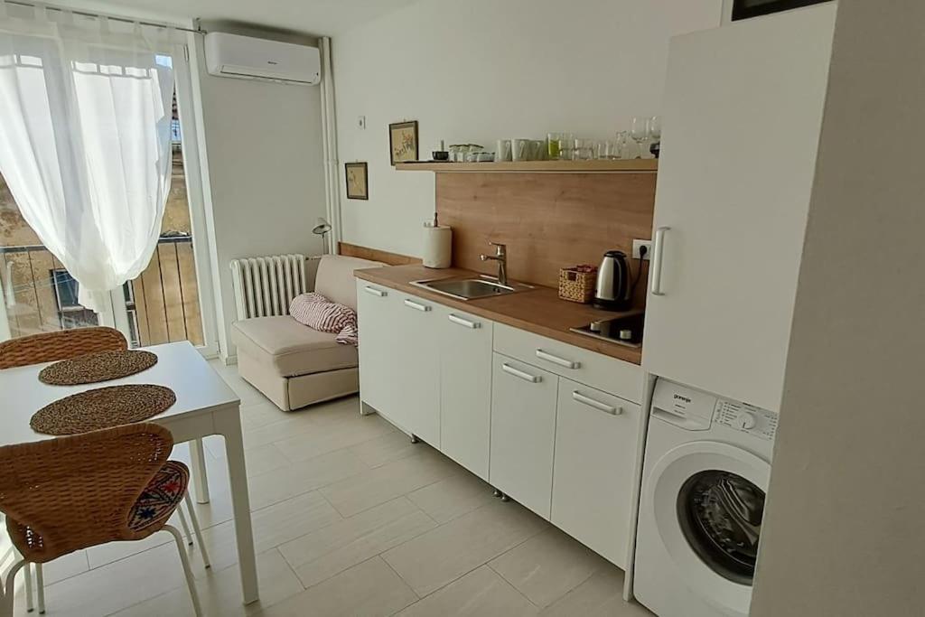 Cozy at prime location above Ferhadija Street