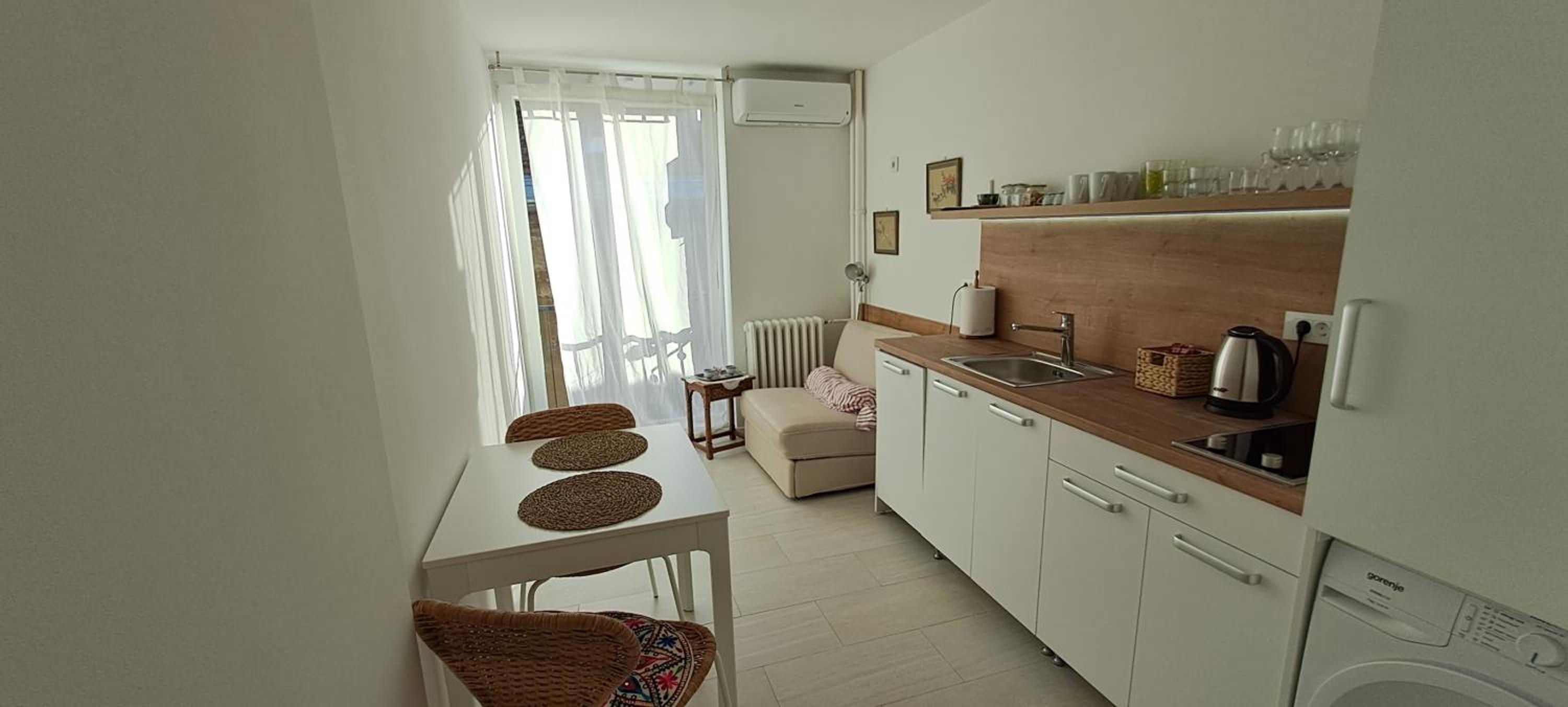Cozy at prime location above Ferhadija Street