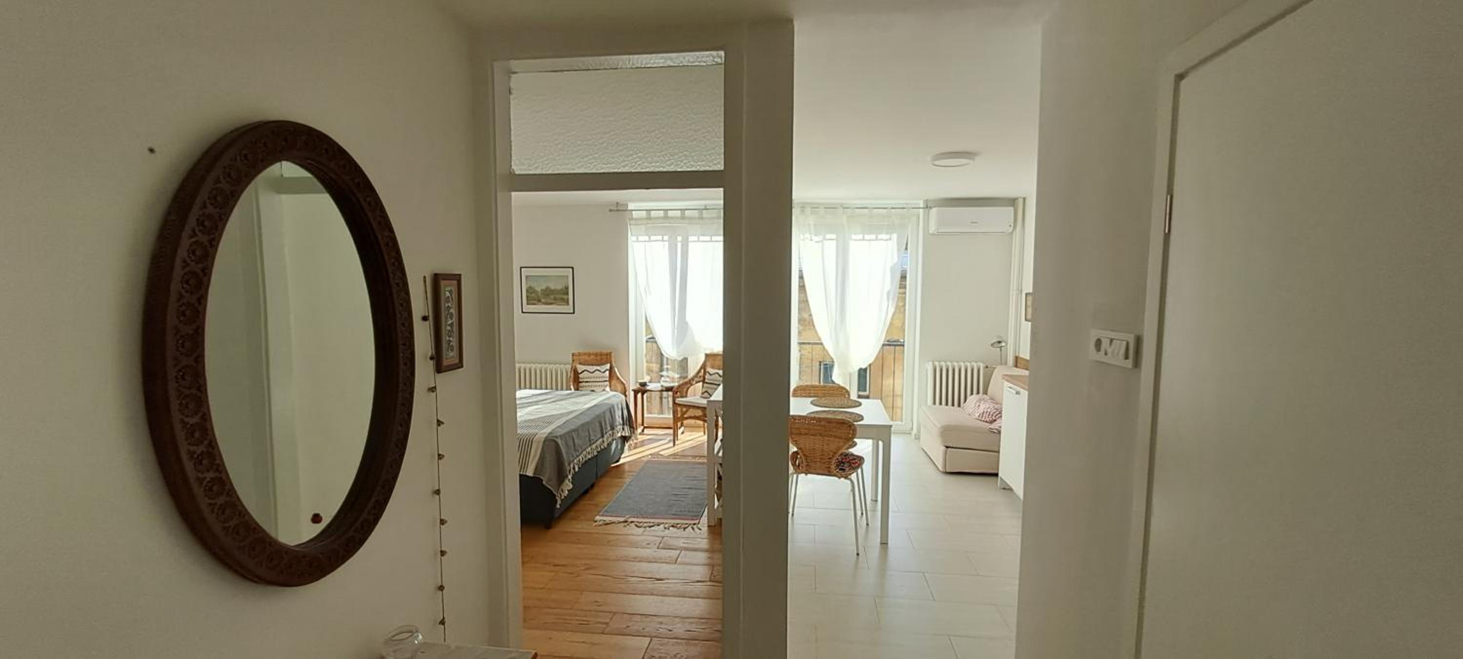 Cozy at prime location above Ferhadija Street