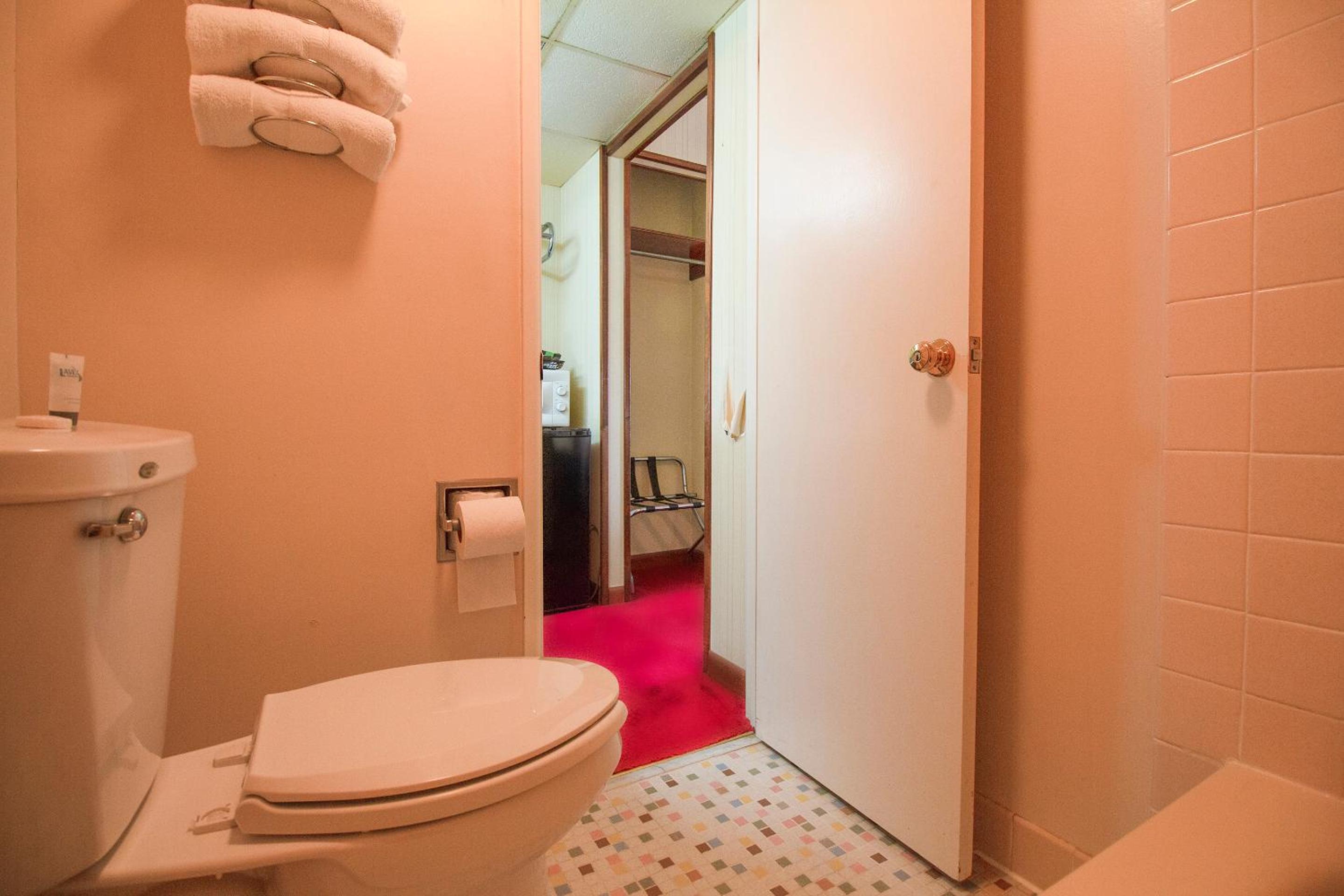 Liberal Vacations - HomeTown Inn By OYO - Liberal, KS - Property Image 6