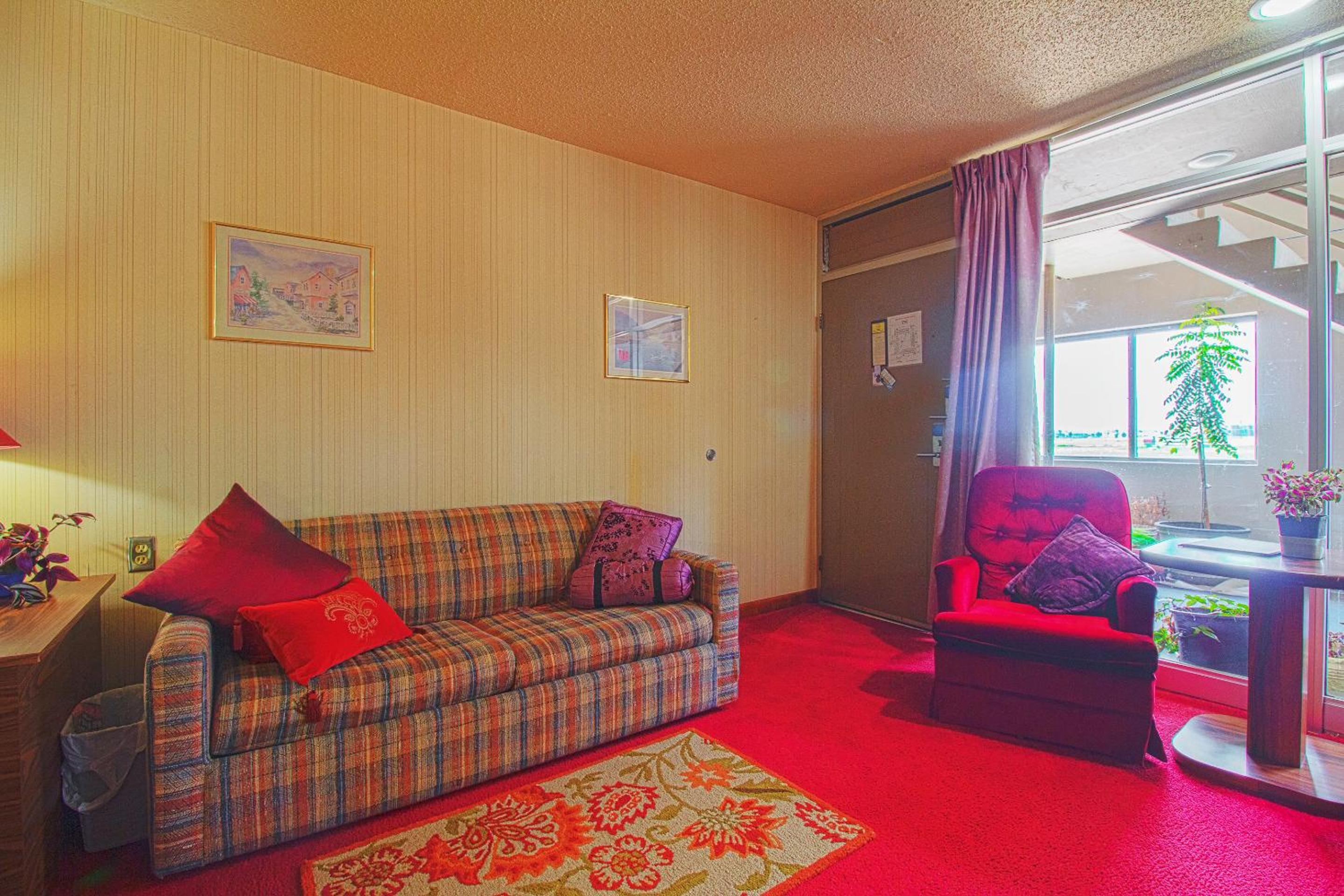 Liberal Vacations - HomeTown Inn By OYO - Liberal, KS - Property Image 9