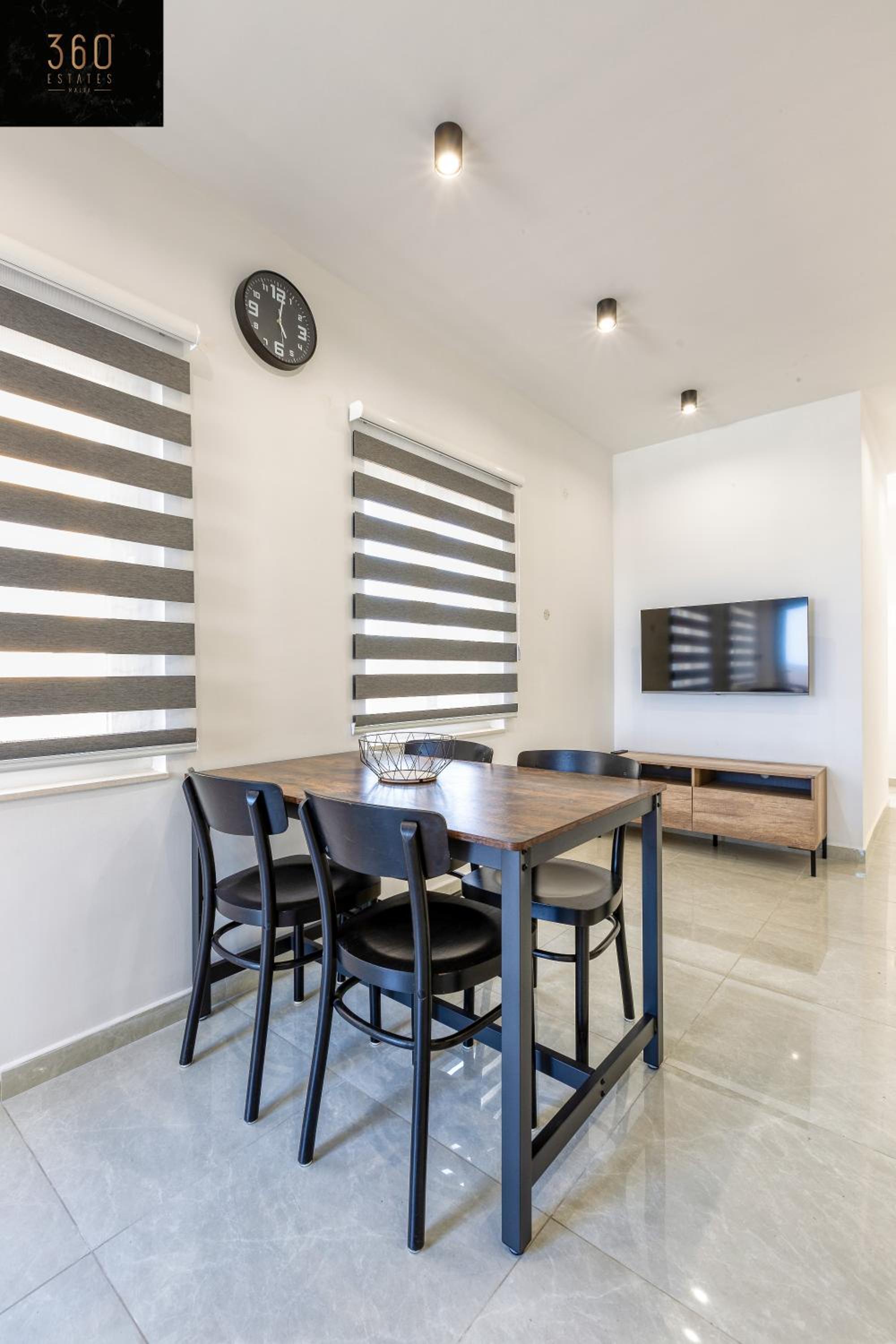 Stylish & Modern 1 BR Duplex APT in St Julians by 360 Estates photo 5