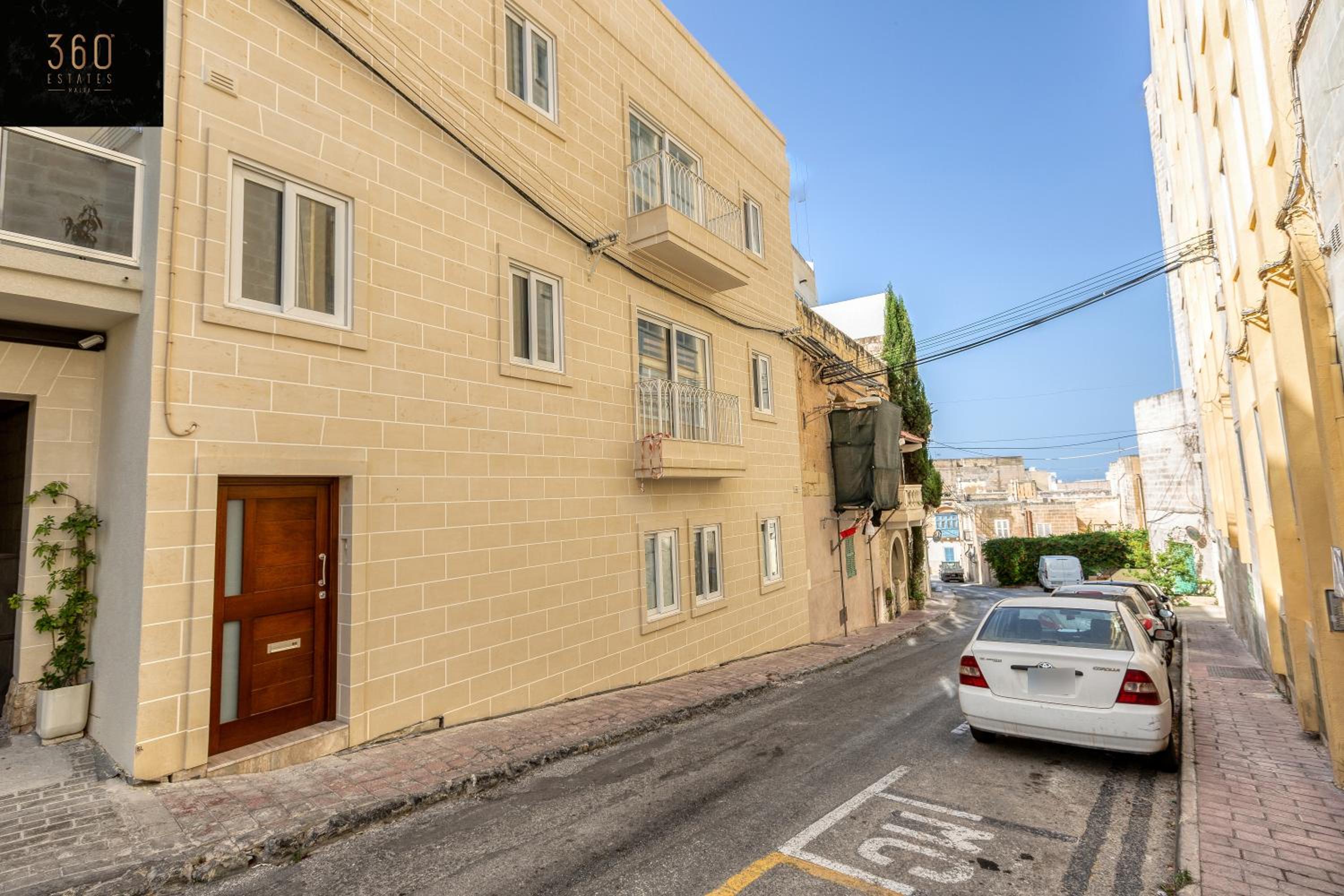 Stylish & Modern 1 BR Duplex APT in St Julians by 360 Estates photo 5