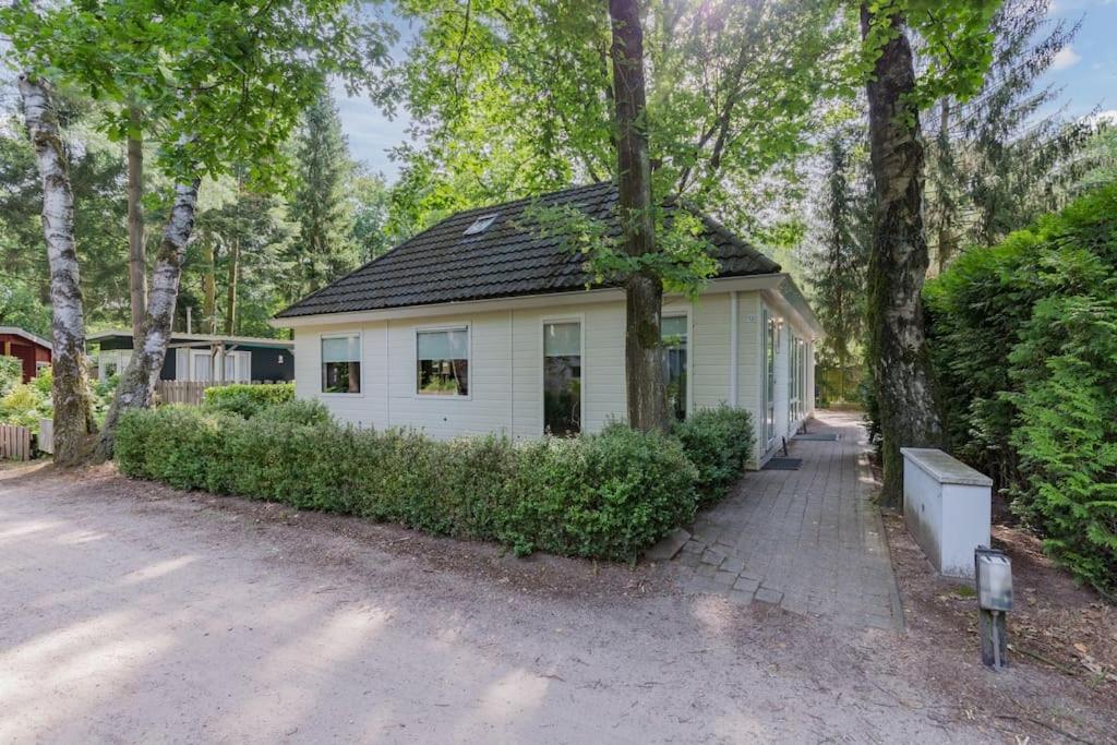Groot vakantiehuis met sauna en bubbelbad view 2