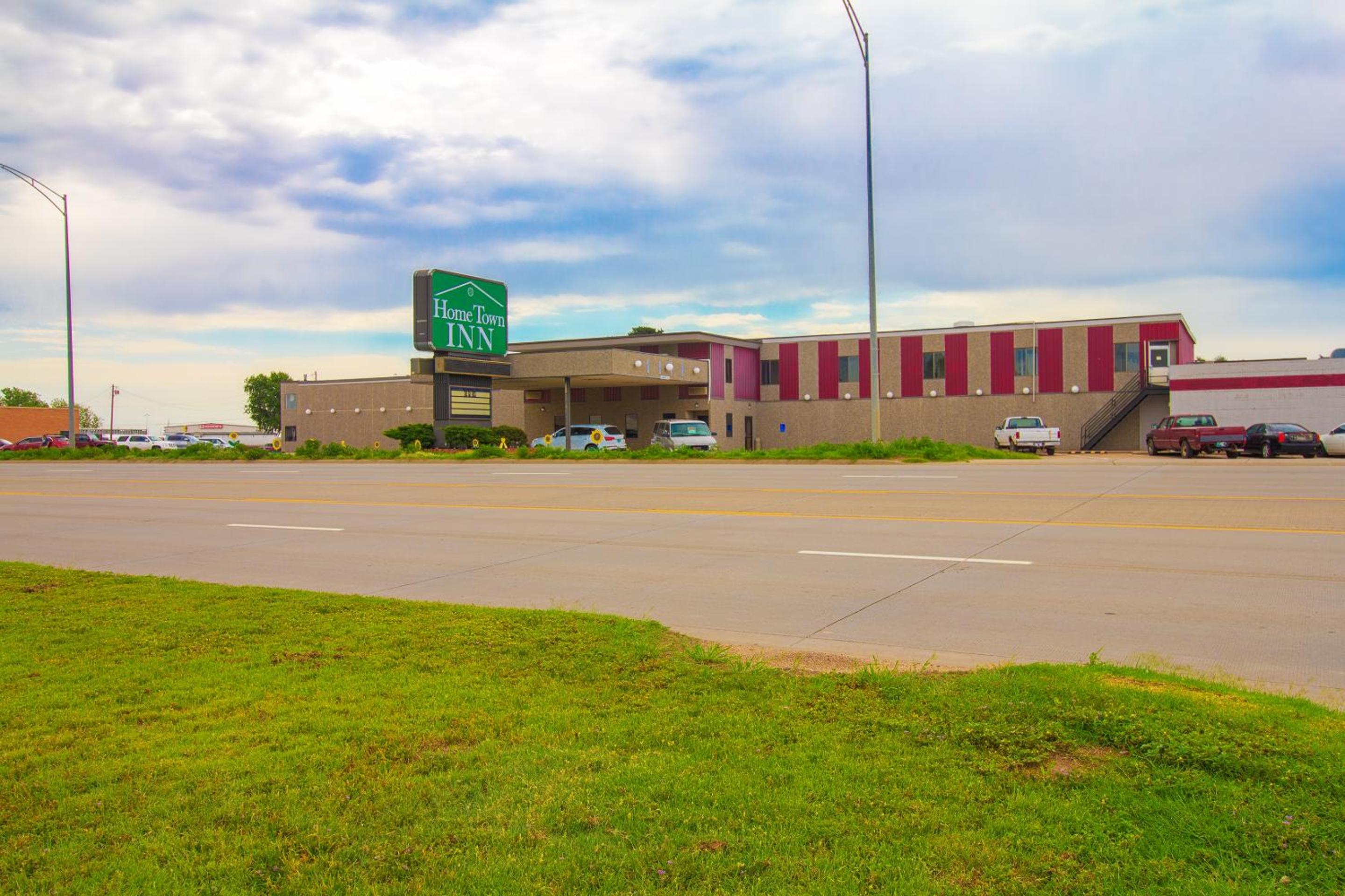 Liberal Vacations - HomeTown Inn By OYO - Liberal, KS - Property Image 39